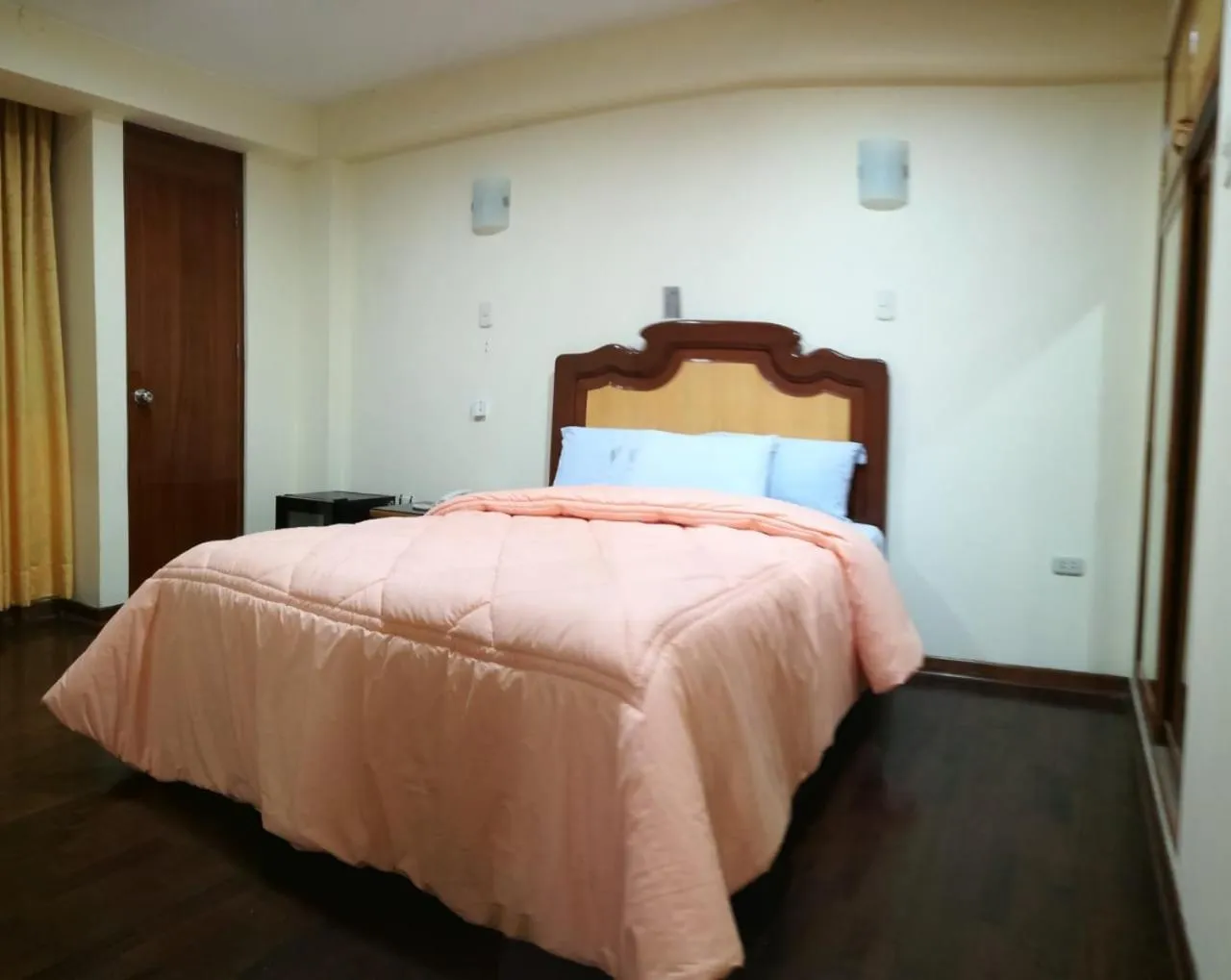 Bed in Hotel Panamericano