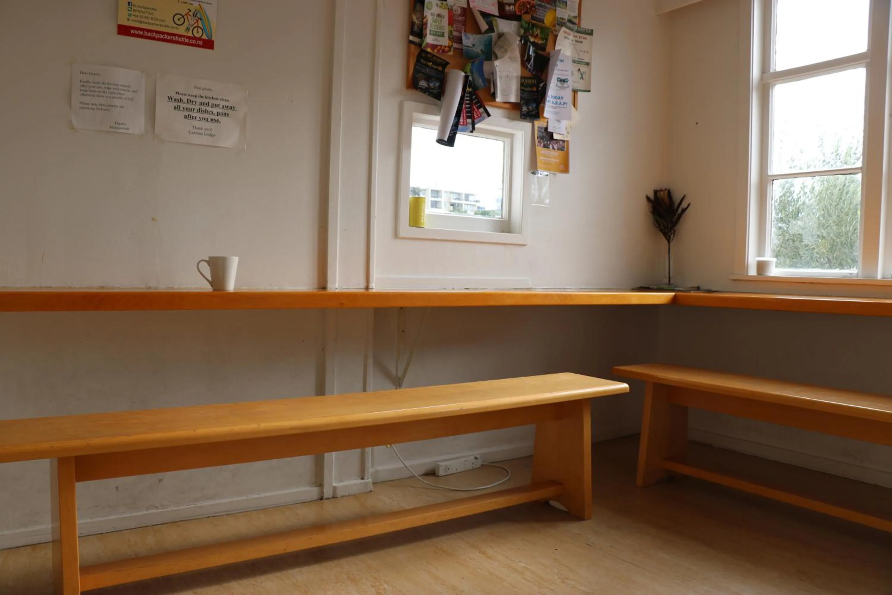 Property building in Lantana Lodge