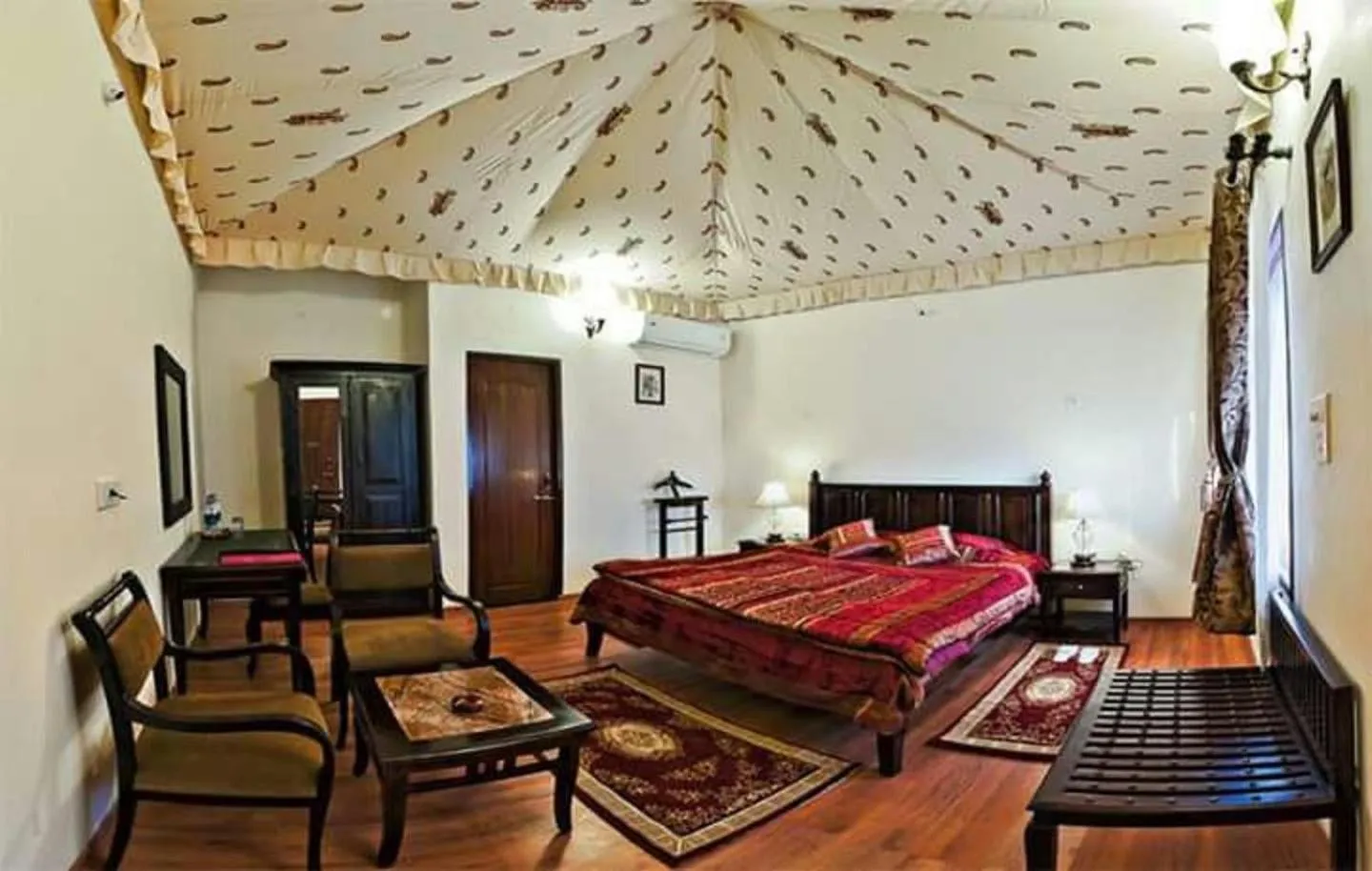 Bed in Lohana Village Resort