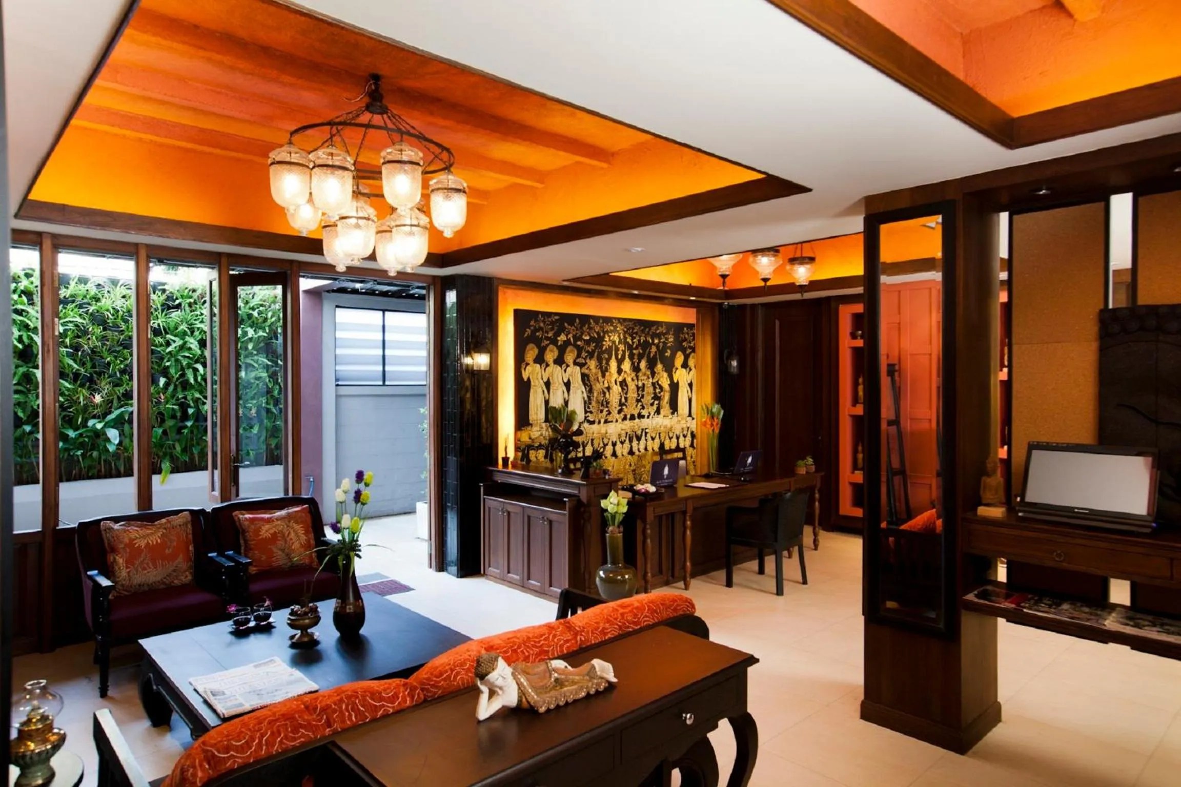 Lobby or reception in Baan Wanglang Riverside, Bangkok