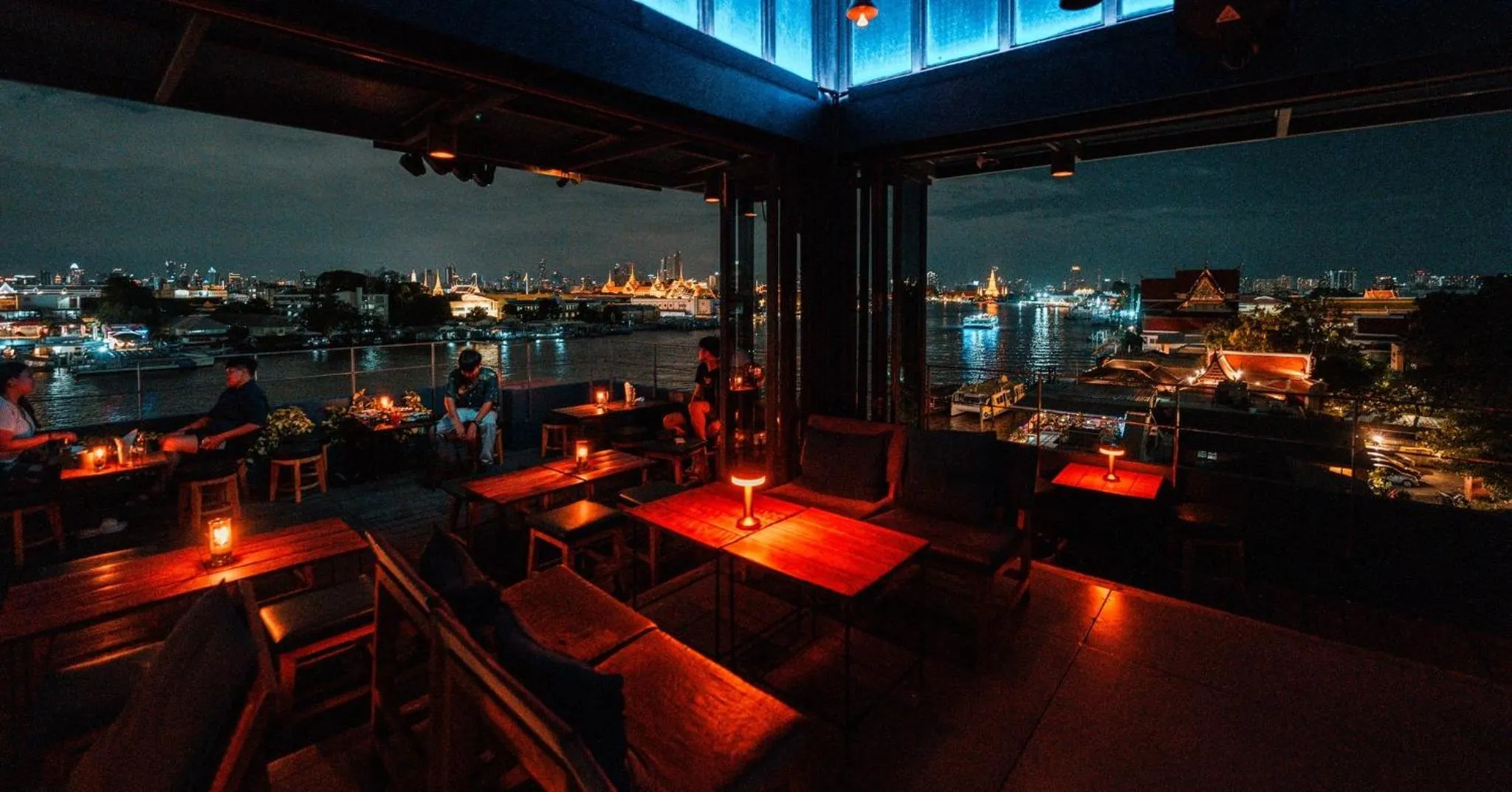 Restaurant/places to eat in Baan Wanglang Riverside, Bangkok