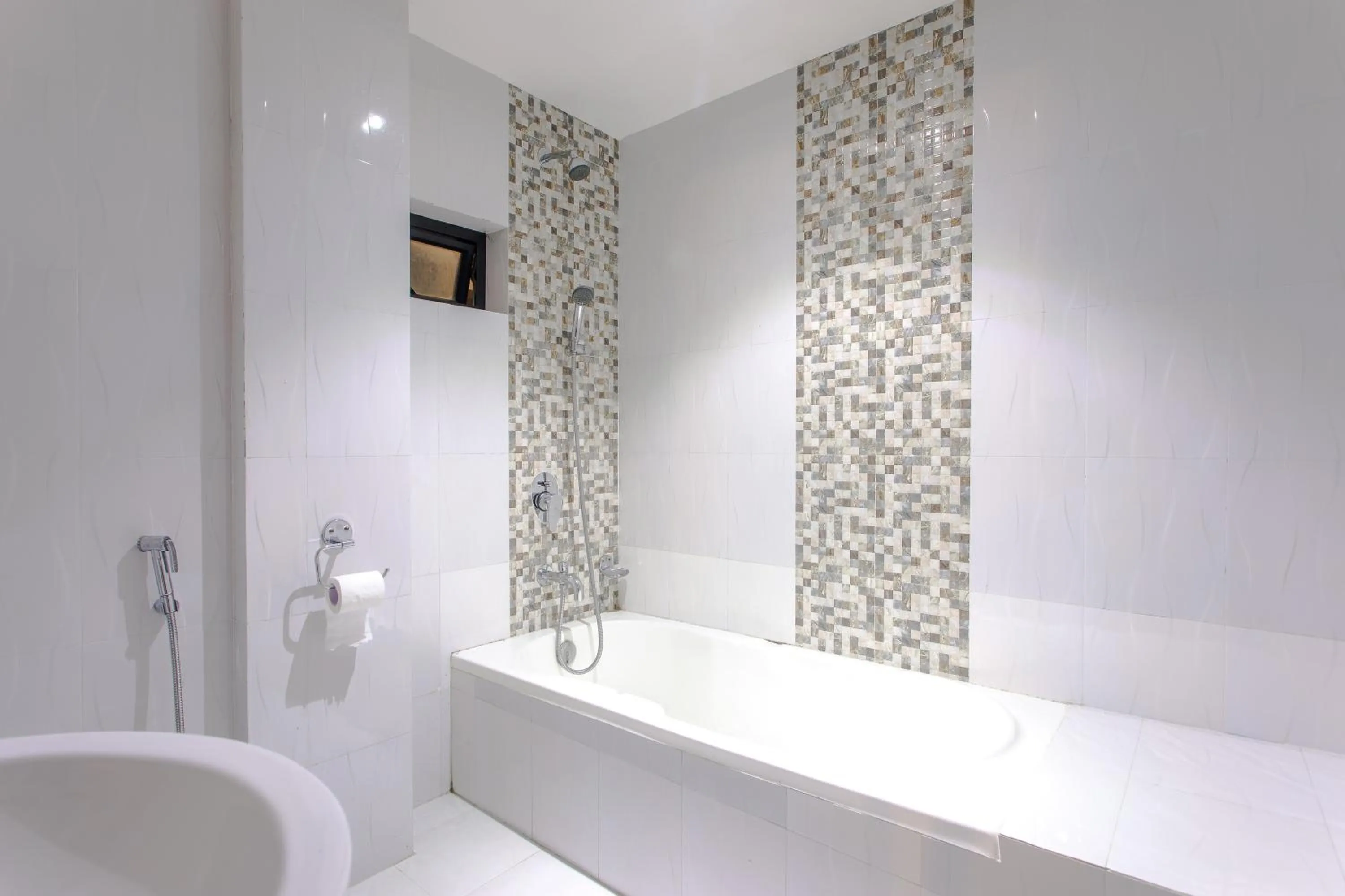 Bathroom in Hotel Peace Plaza