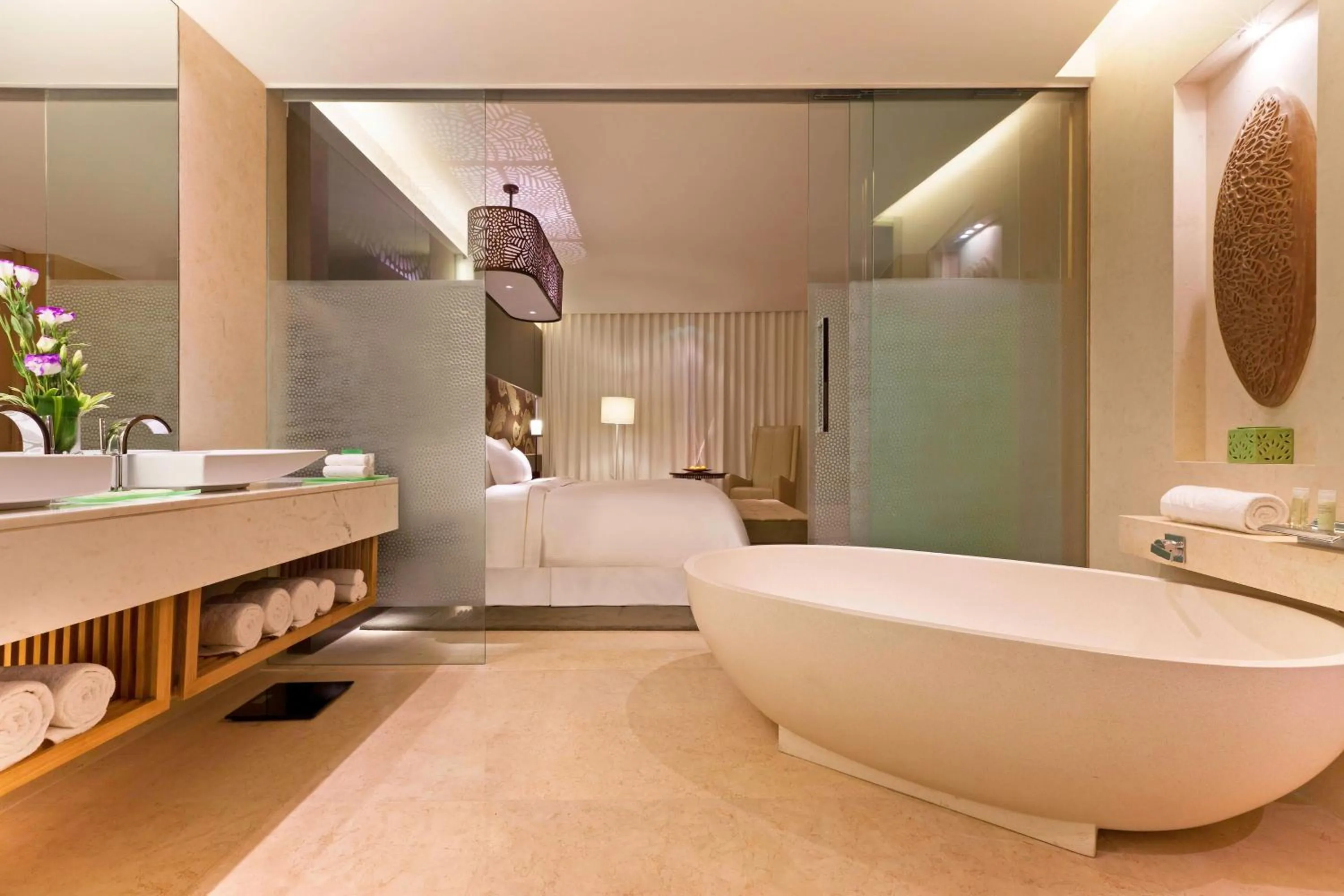 Bathroom, Bed in The Westin Gurgaon, New Delhi