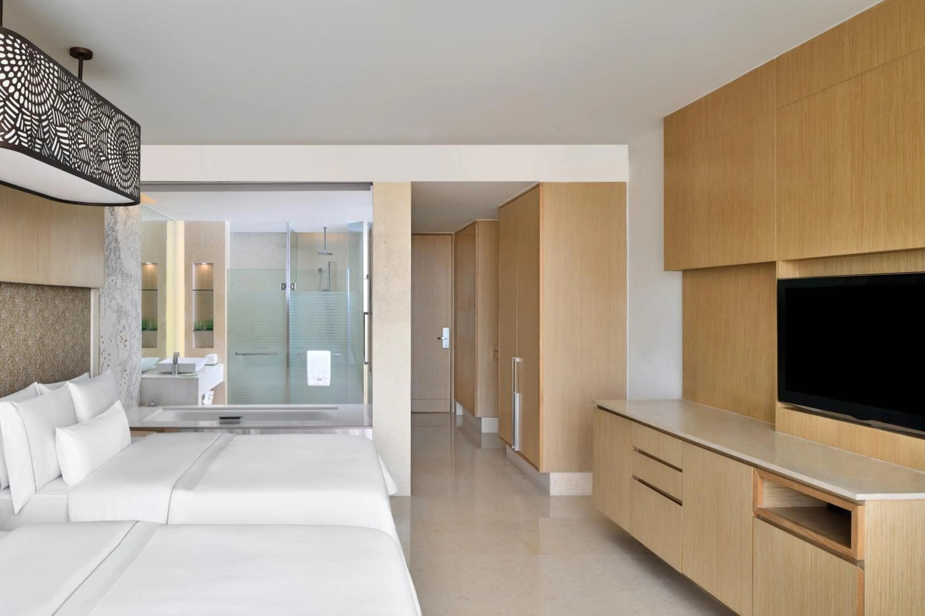 Photo of the whole room, Bed in The Westin Gurgaon, New Delhi