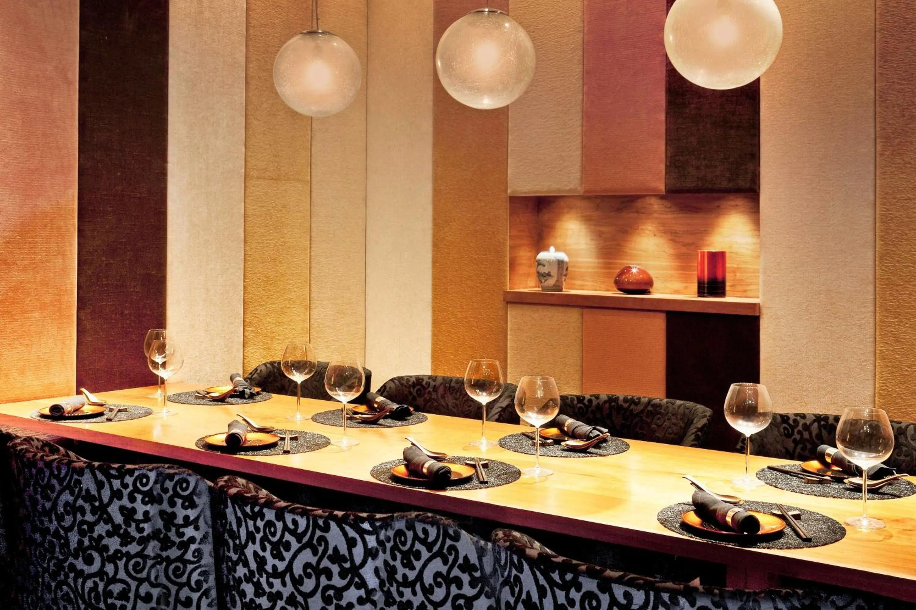 Restaurant/places to eat in The Westin Gurgaon, New Delhi