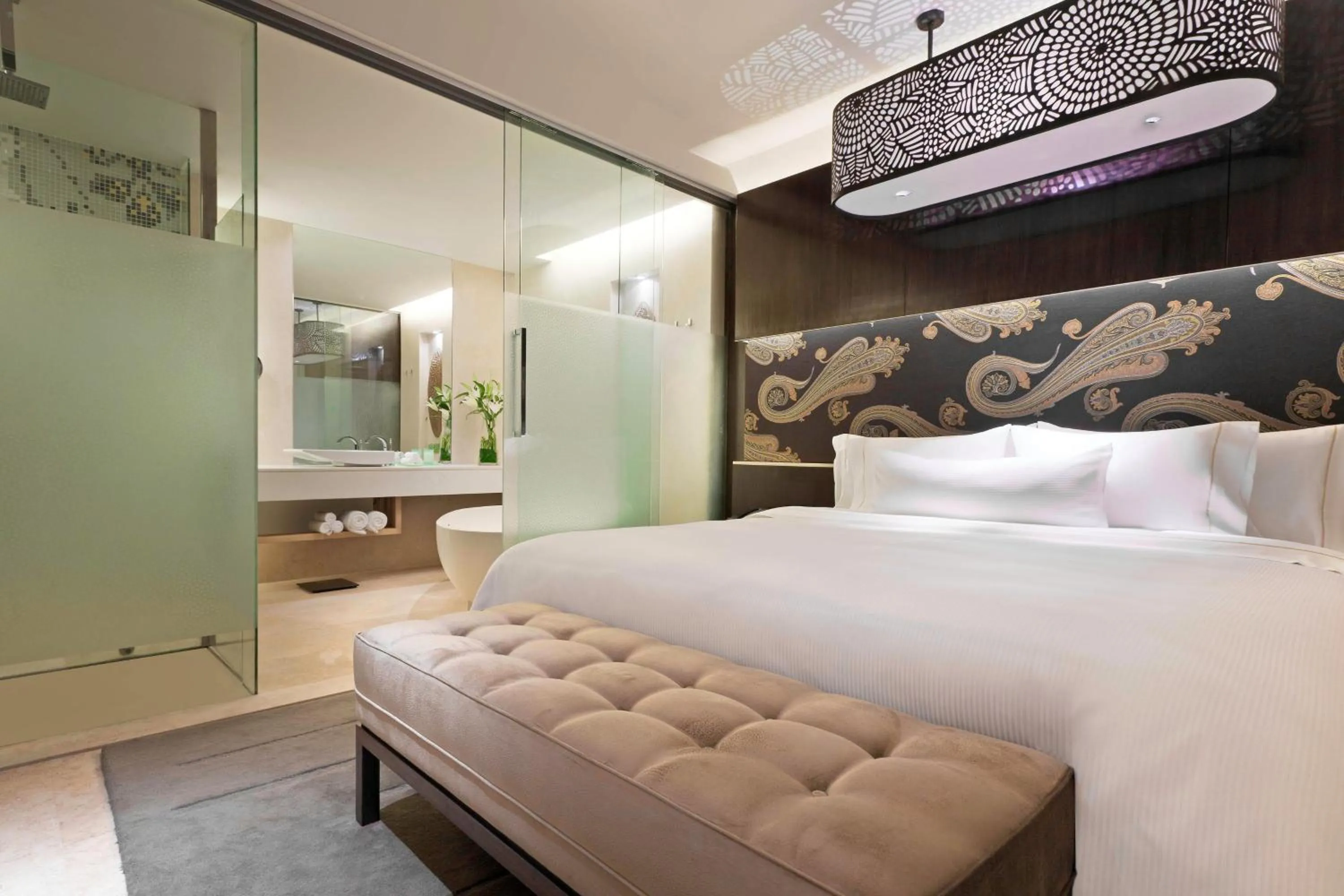 Bedroom, Bed in The Westin Gurgaon, New Delhi