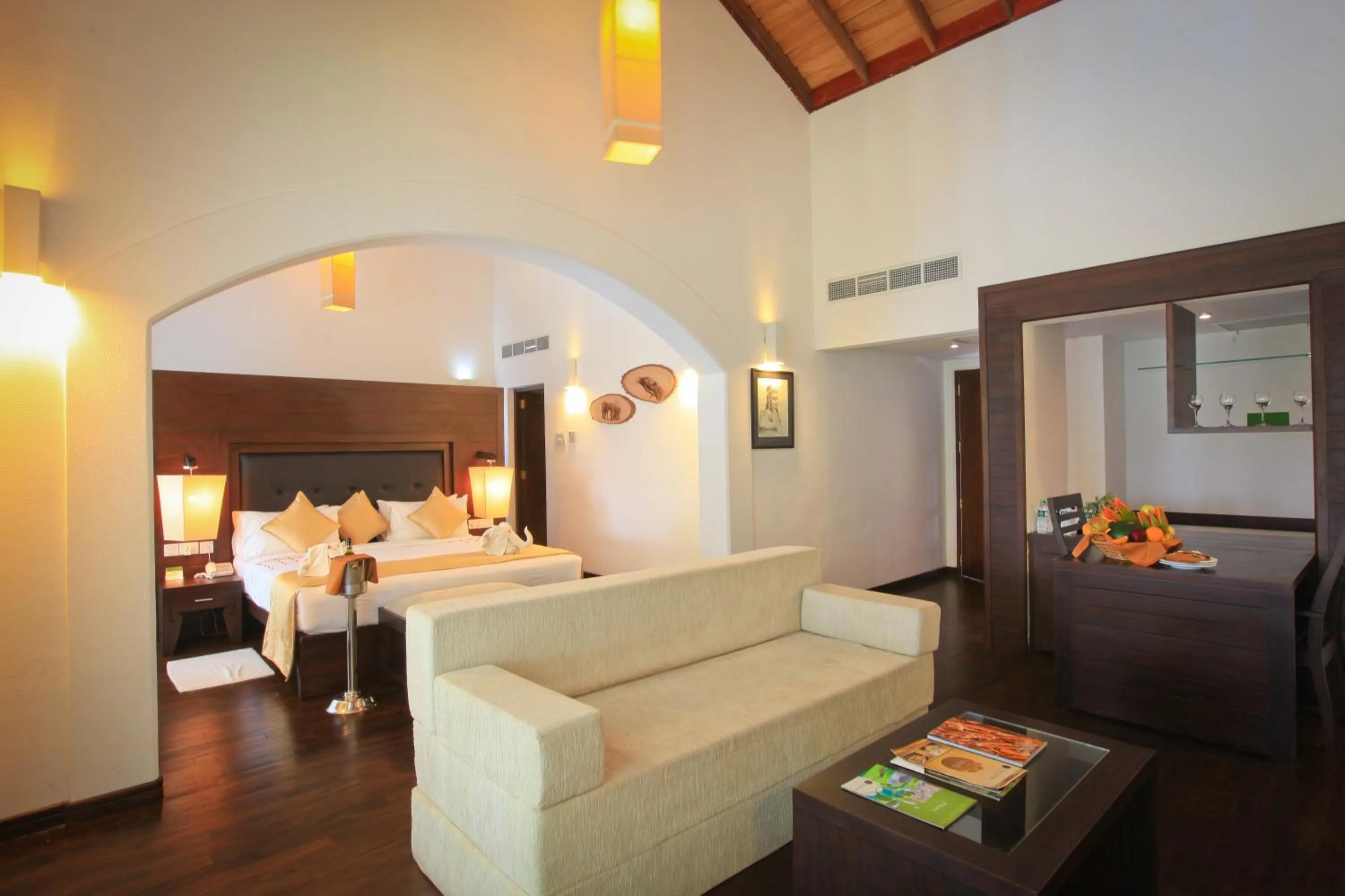 Photo of the whole room, Bed in Grand Udawalawe Safari Resort