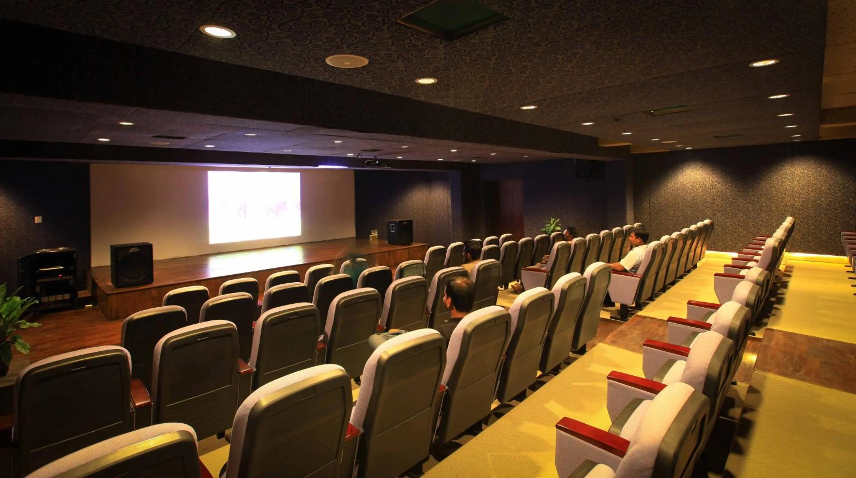 Meeting/conference room in Grand Udawalawe Safari Resort