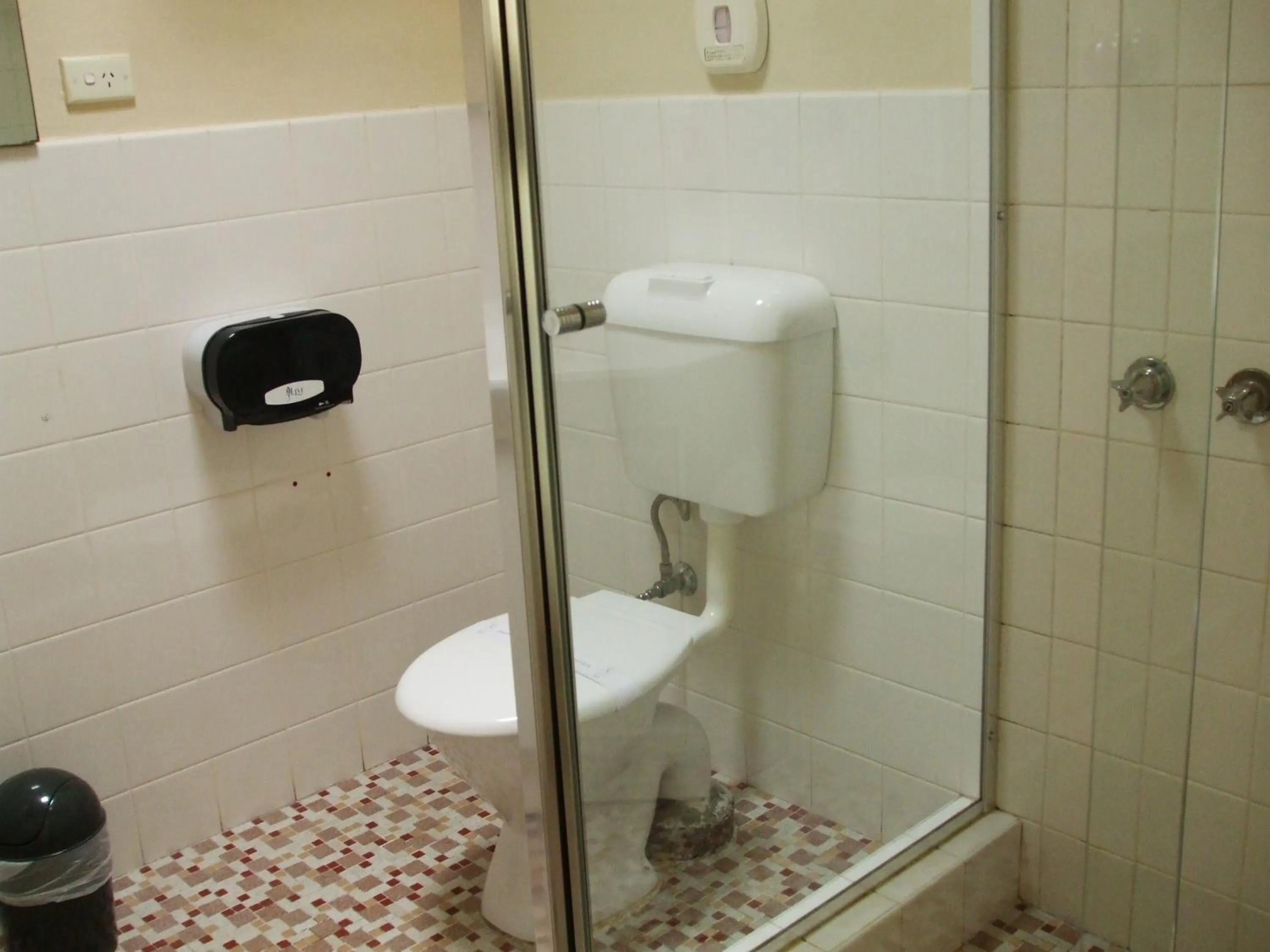 Bathroom in Anna Bella Motel Glen Innes