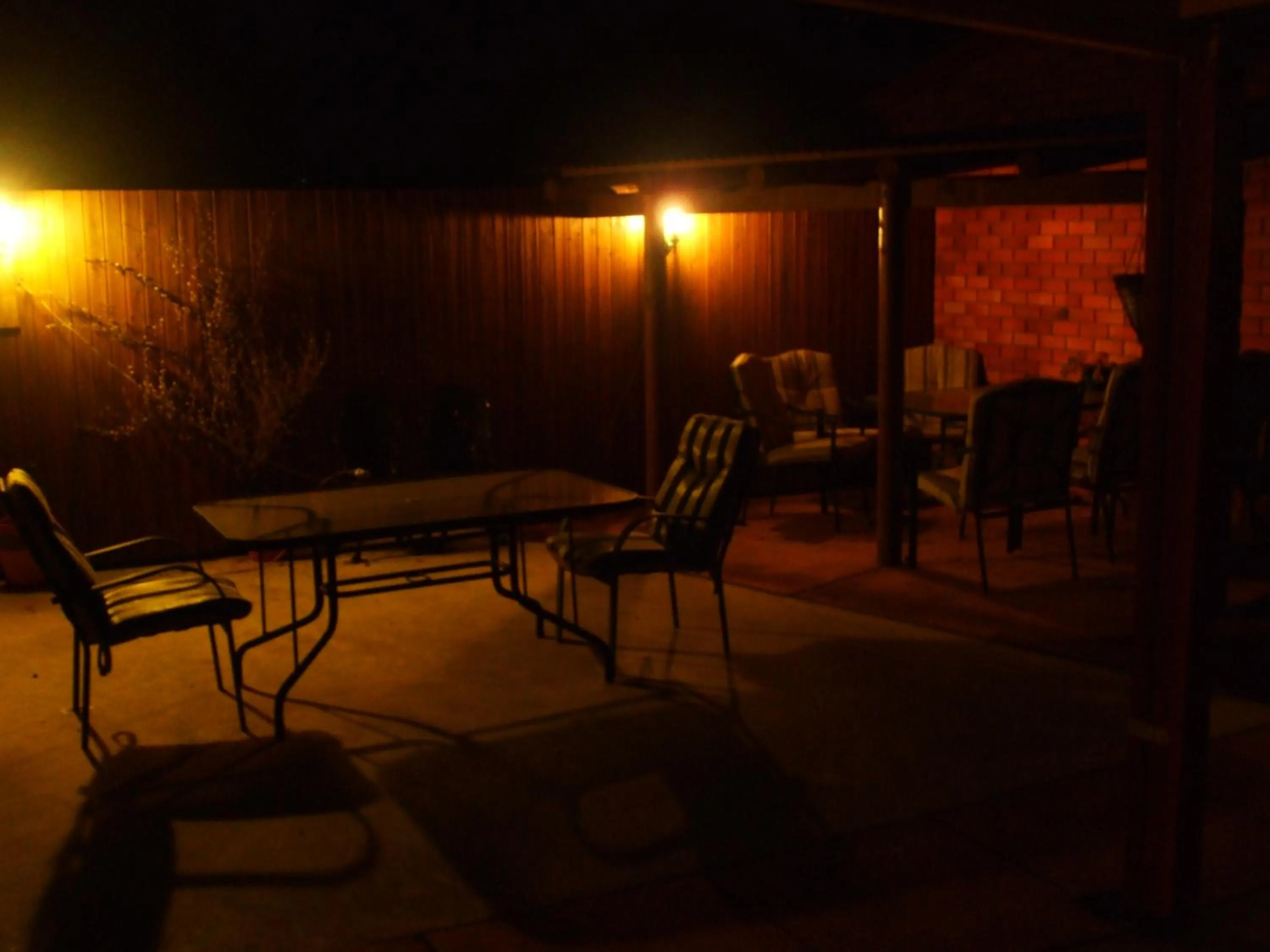 Night in Anna Bella Motel Glen Innes