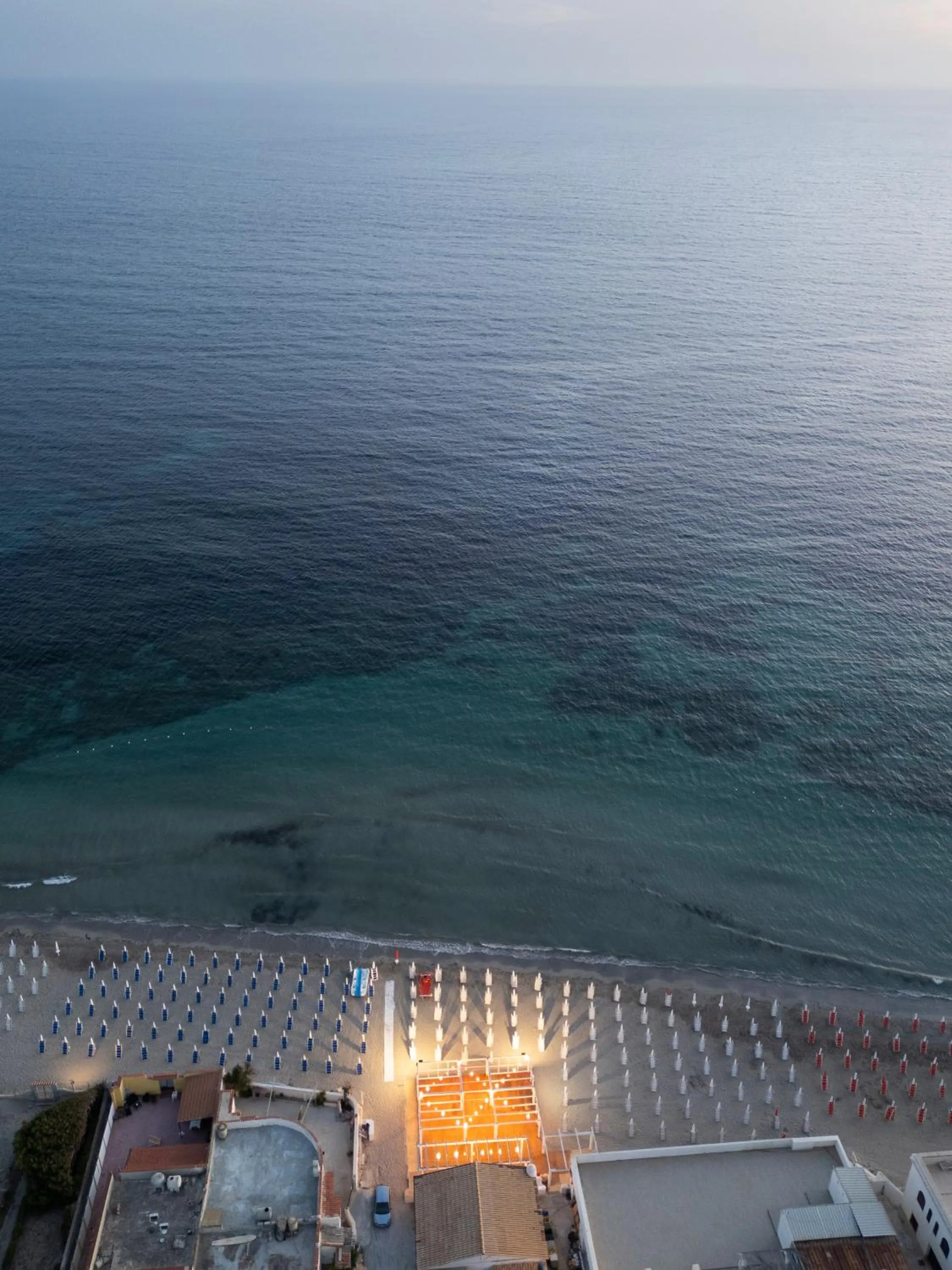 Beach in Delfino Beach - CDSHotels