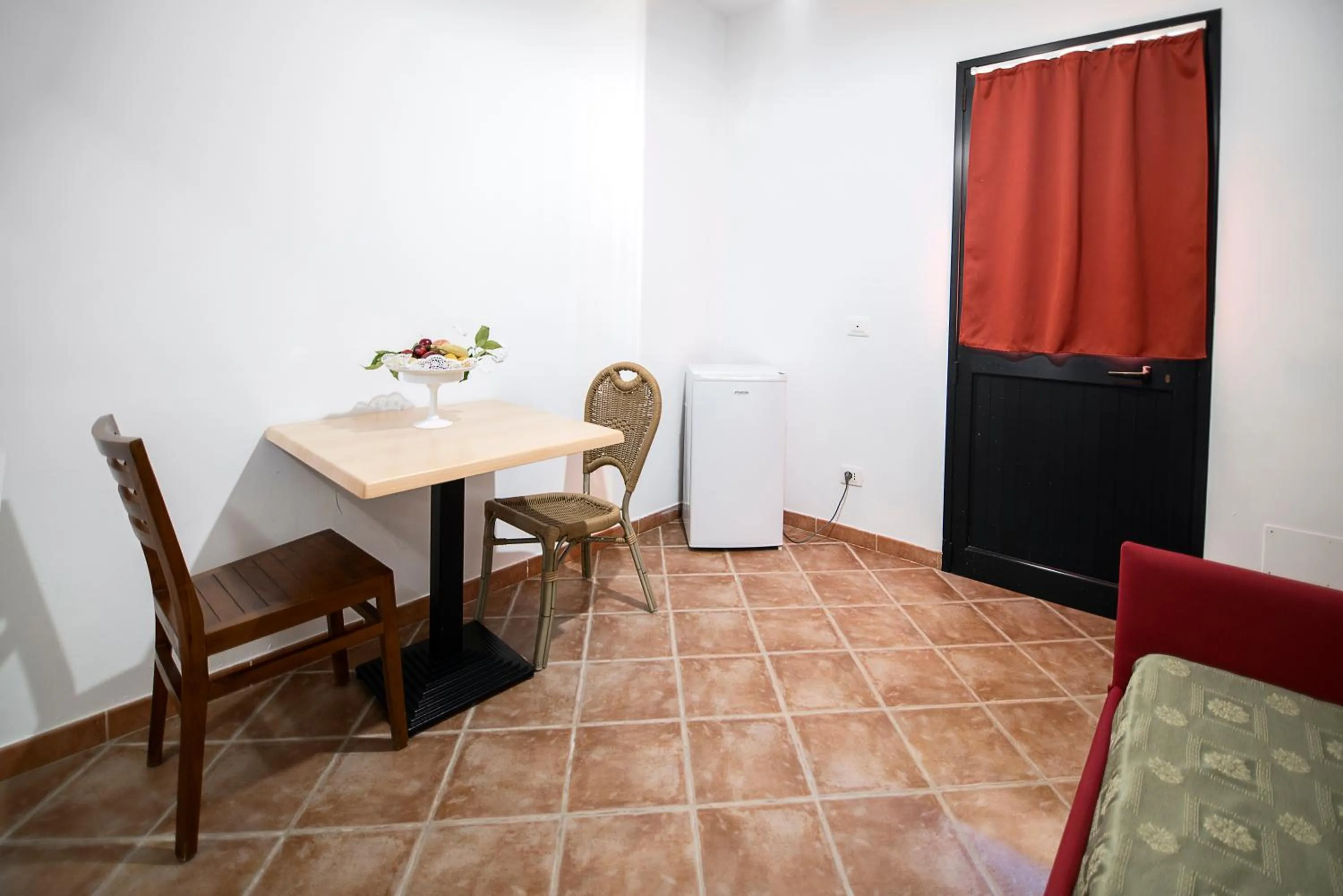 Living room in Delfino Beach Hotel