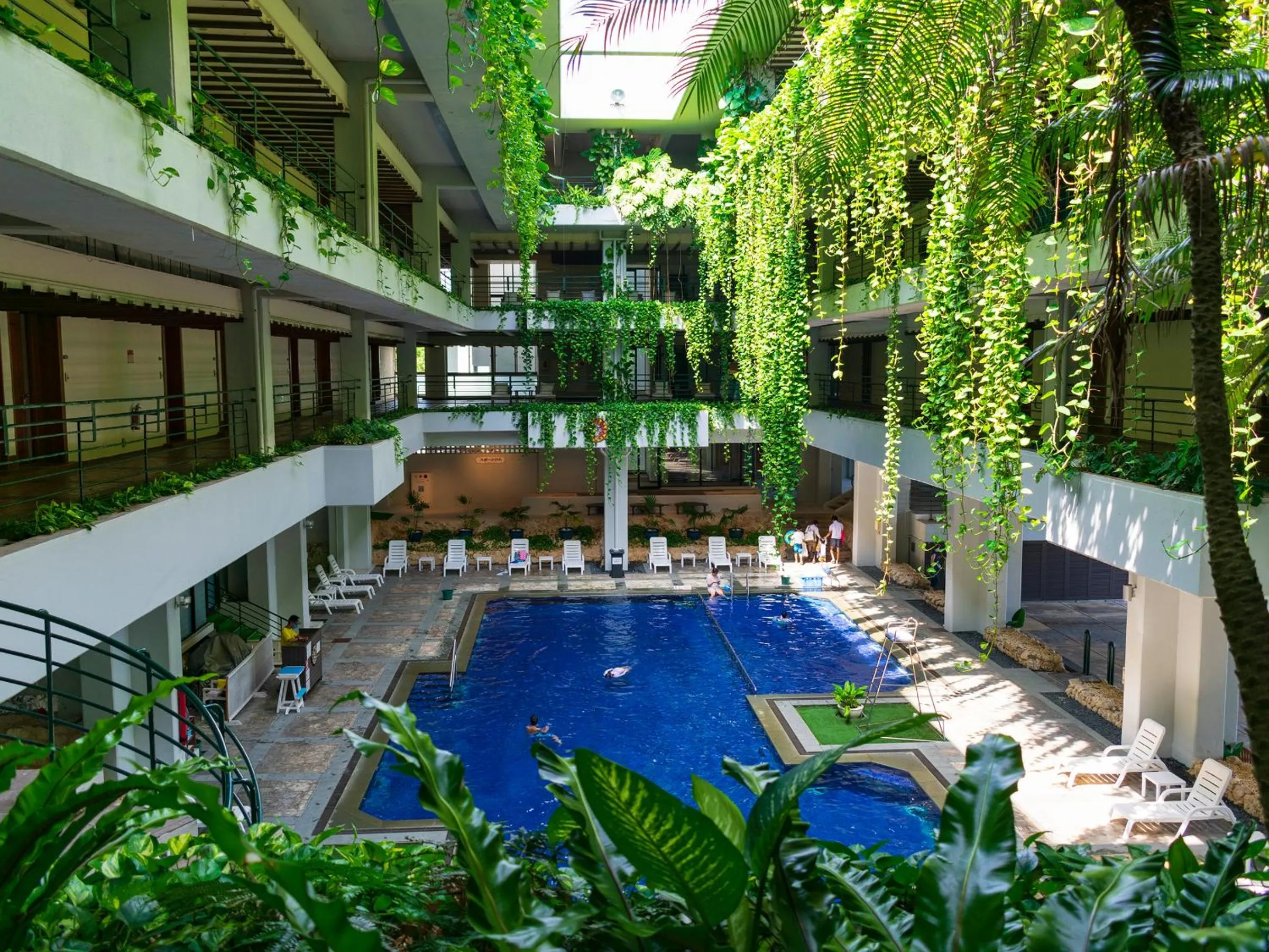 Day in The Moon Beach Museum Resort