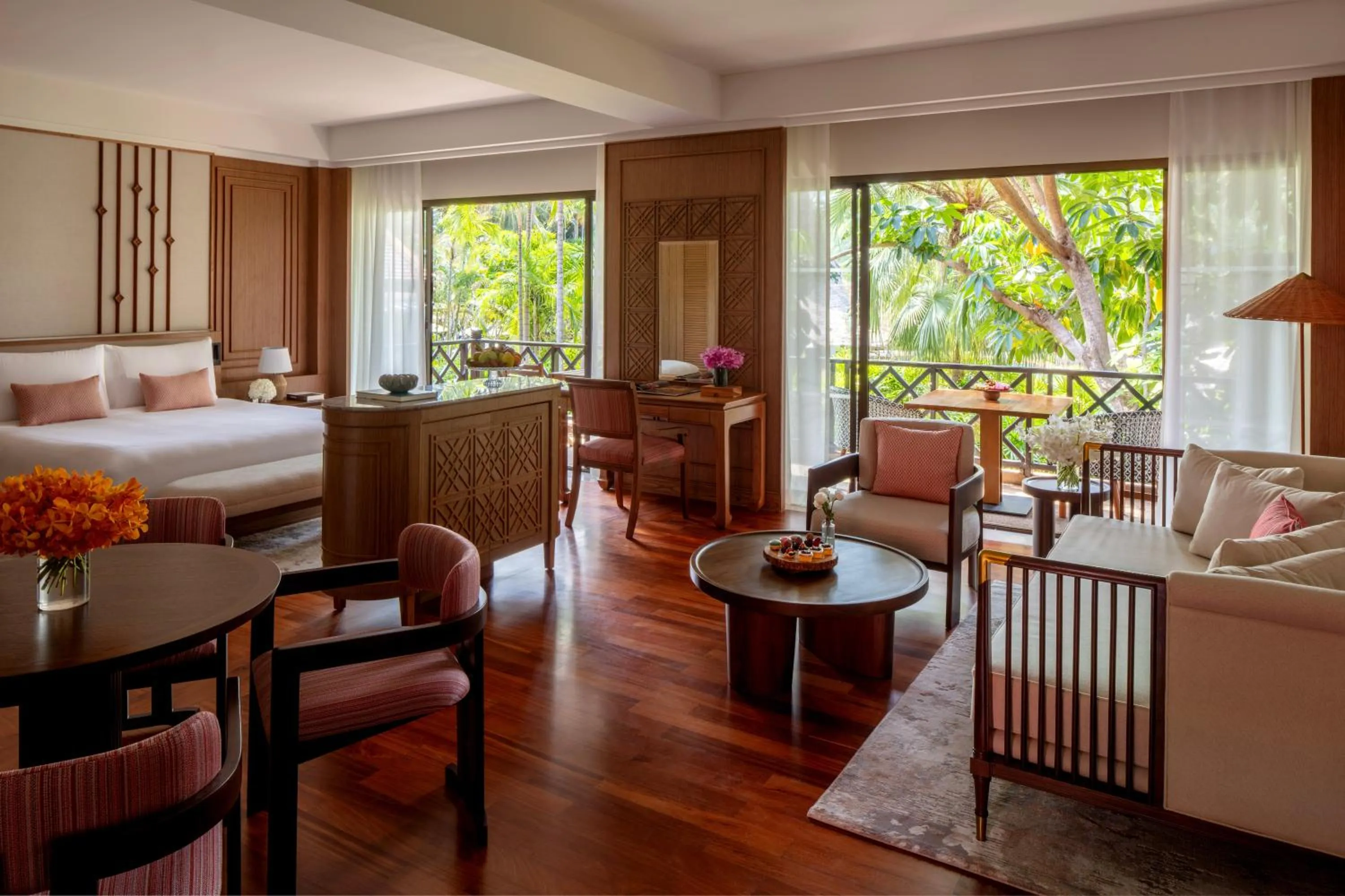 Living room, Bed in Anantara Hua Hin Resort