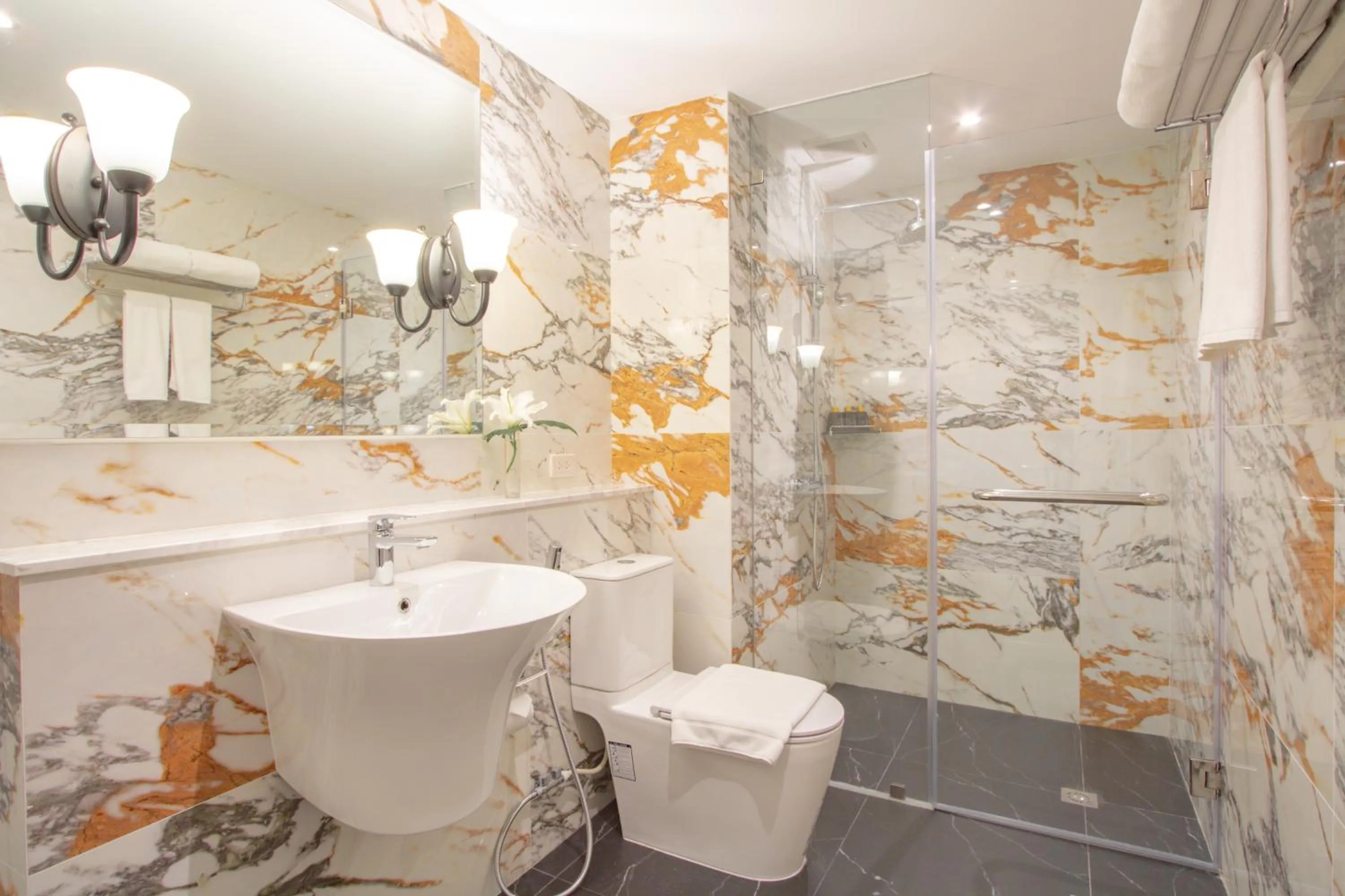 Toilet in Anantara Hua Hin Resort