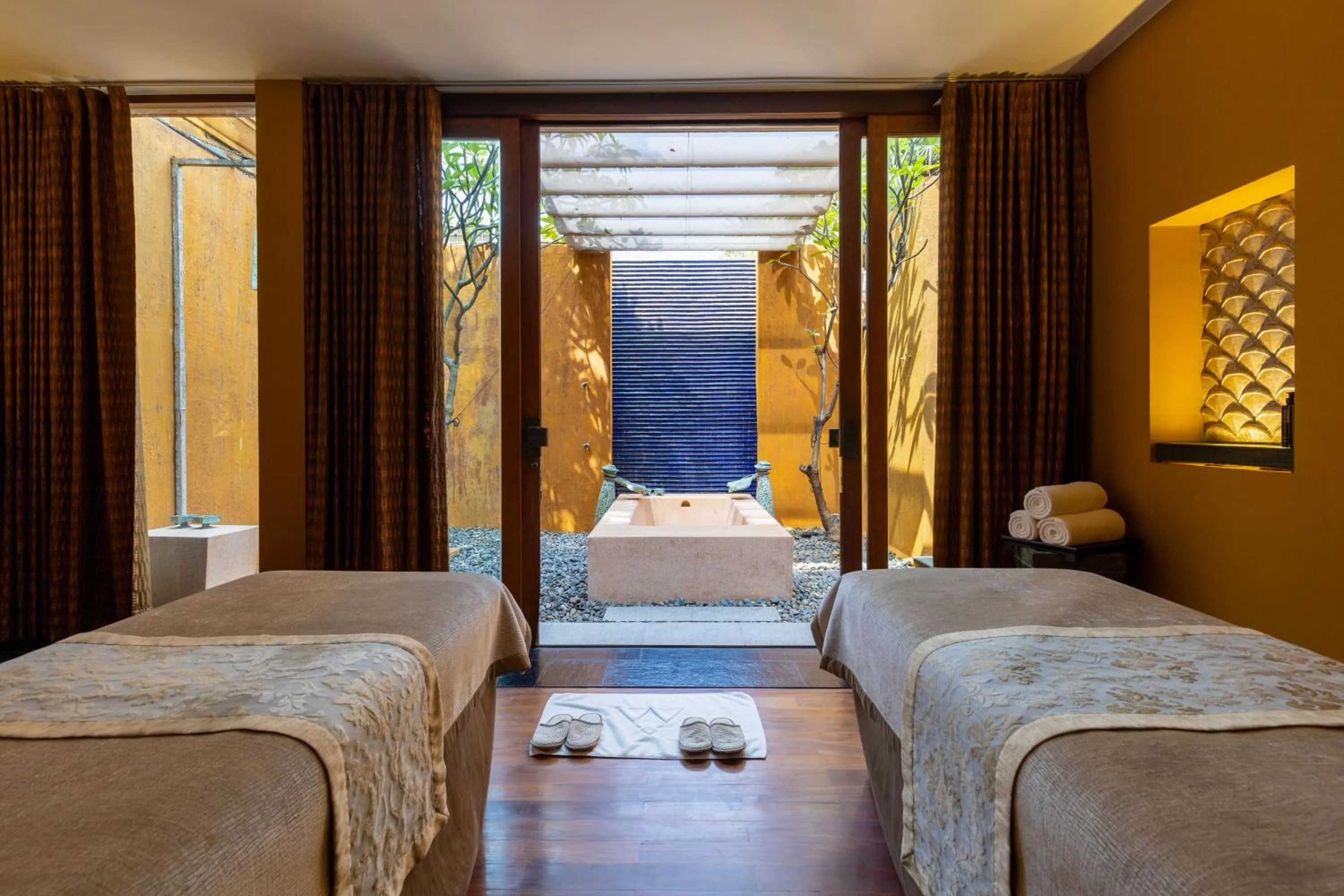 Spa and wellness centre/facilities, Bed in Anantara Hua Hin Resort