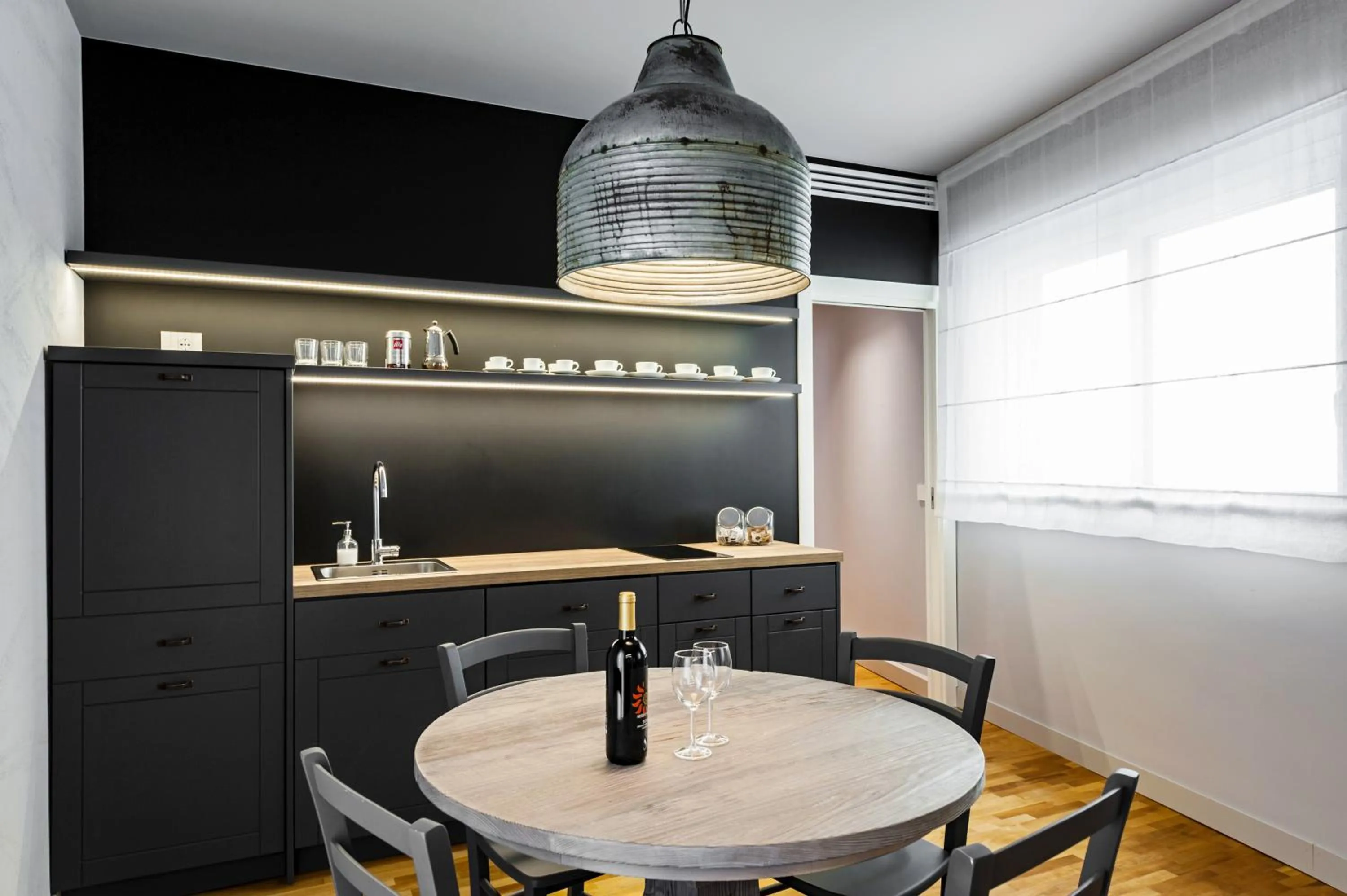 Dining area in Ferrini Home - Etnea Collection