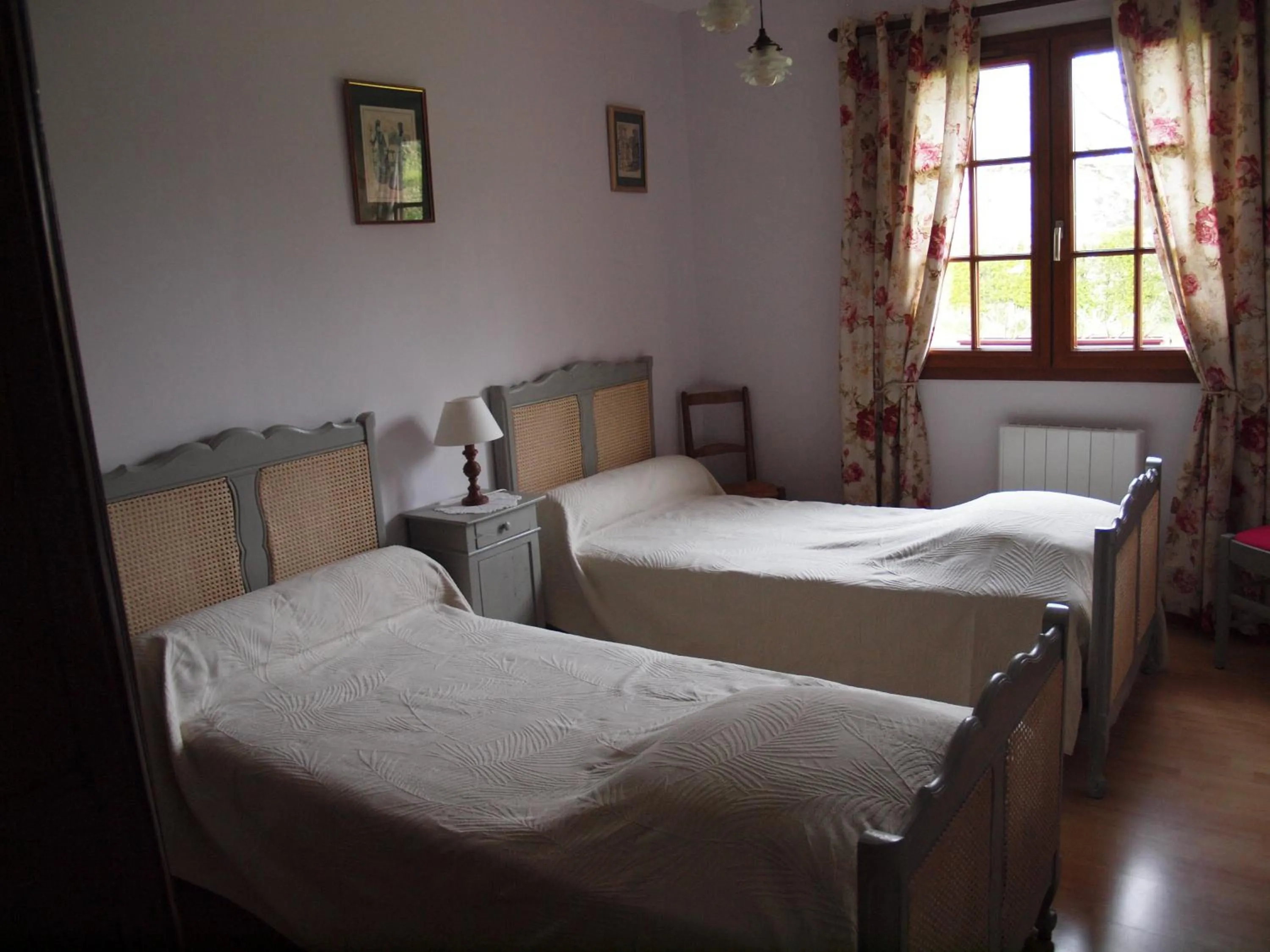 Bed in LA TRANQUILITE