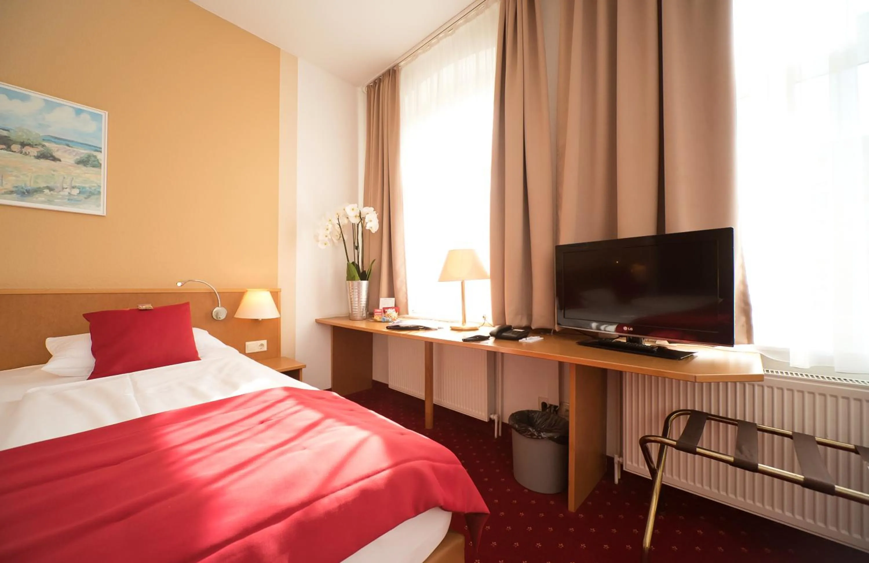 Bed in City-Hotel Am Wasserturm Halle