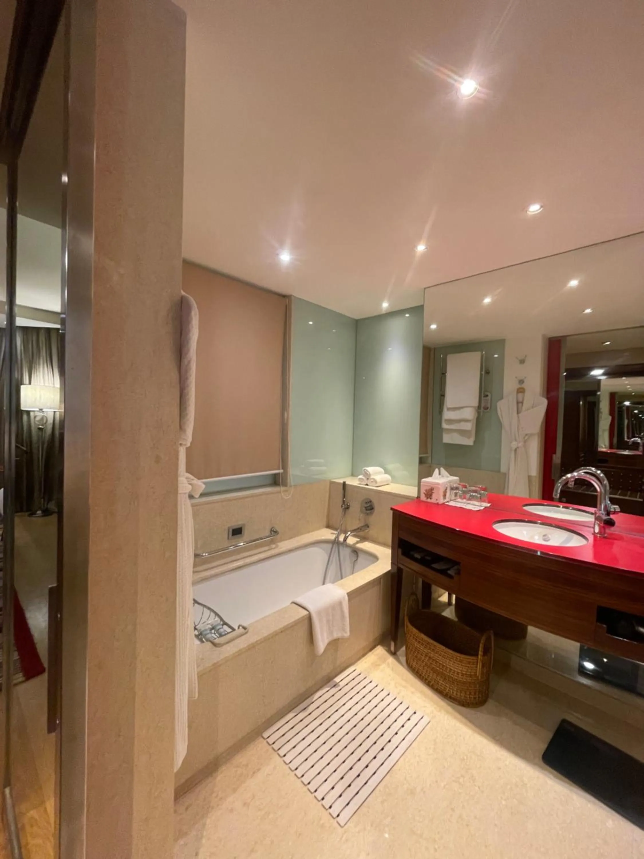 Bathroom in ITC Maurya, a Luxury Collection Hotel, New Delhi