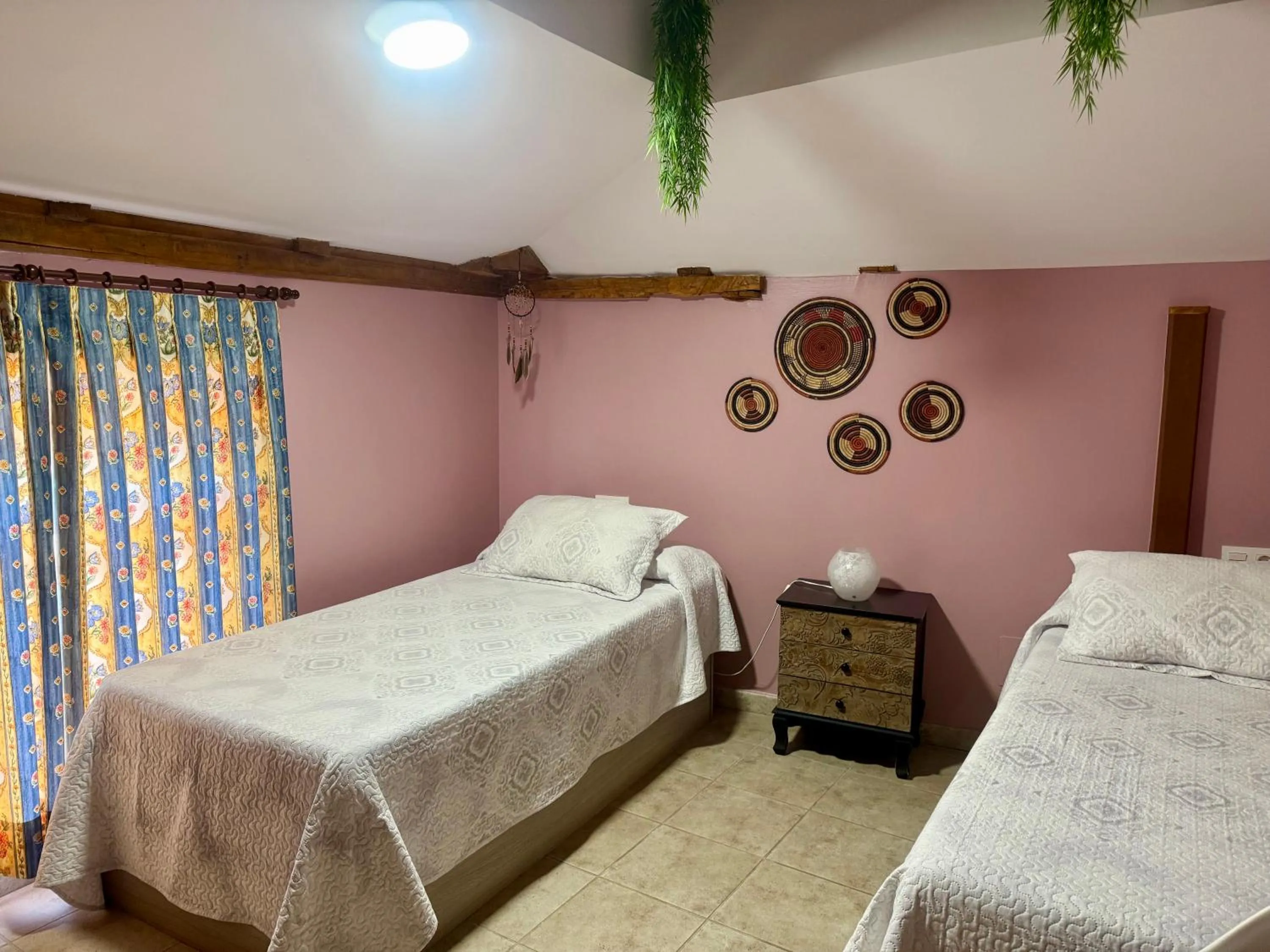 Double Room with Private External Bathroom in B&B Puente de Órbigo