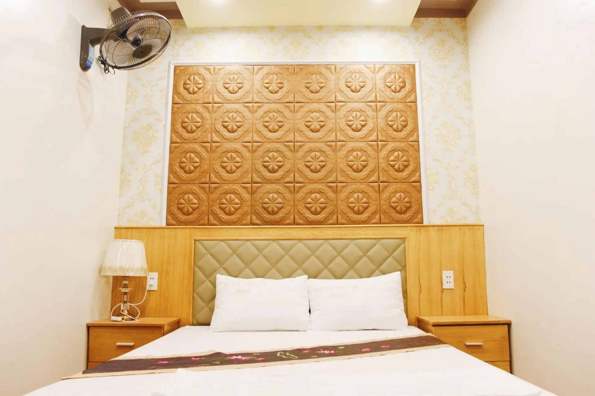 Bedroom, Bed in Xuan Thanh Hotel