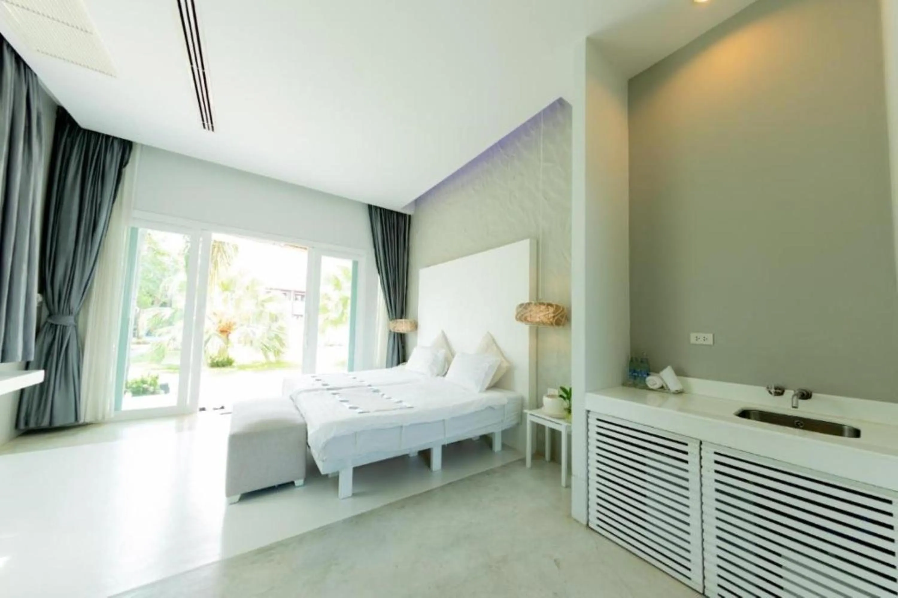 Bedroom, Bed in Kochira