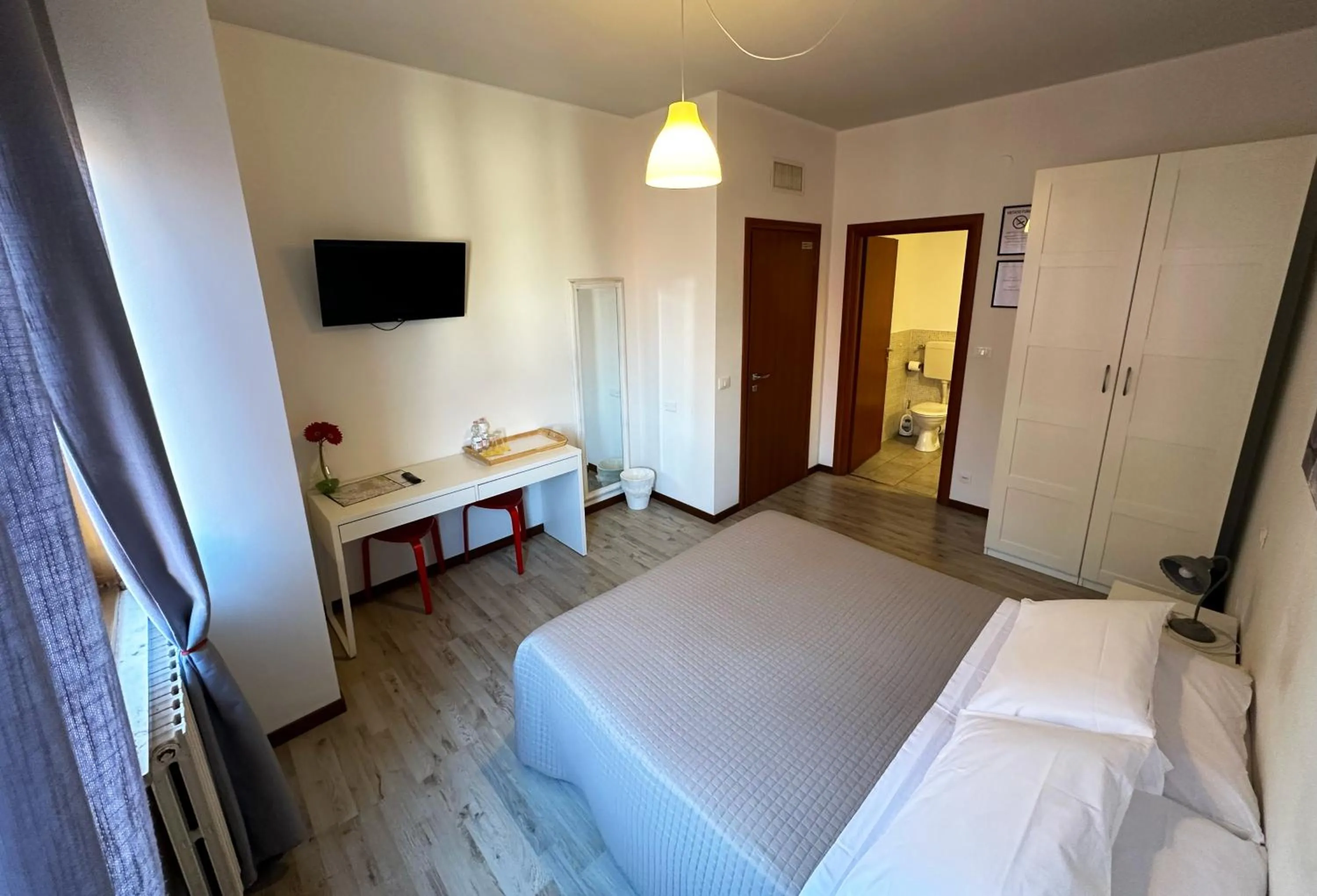 Photo of the whole room, Bed in B&B Alla Casa di Lucia