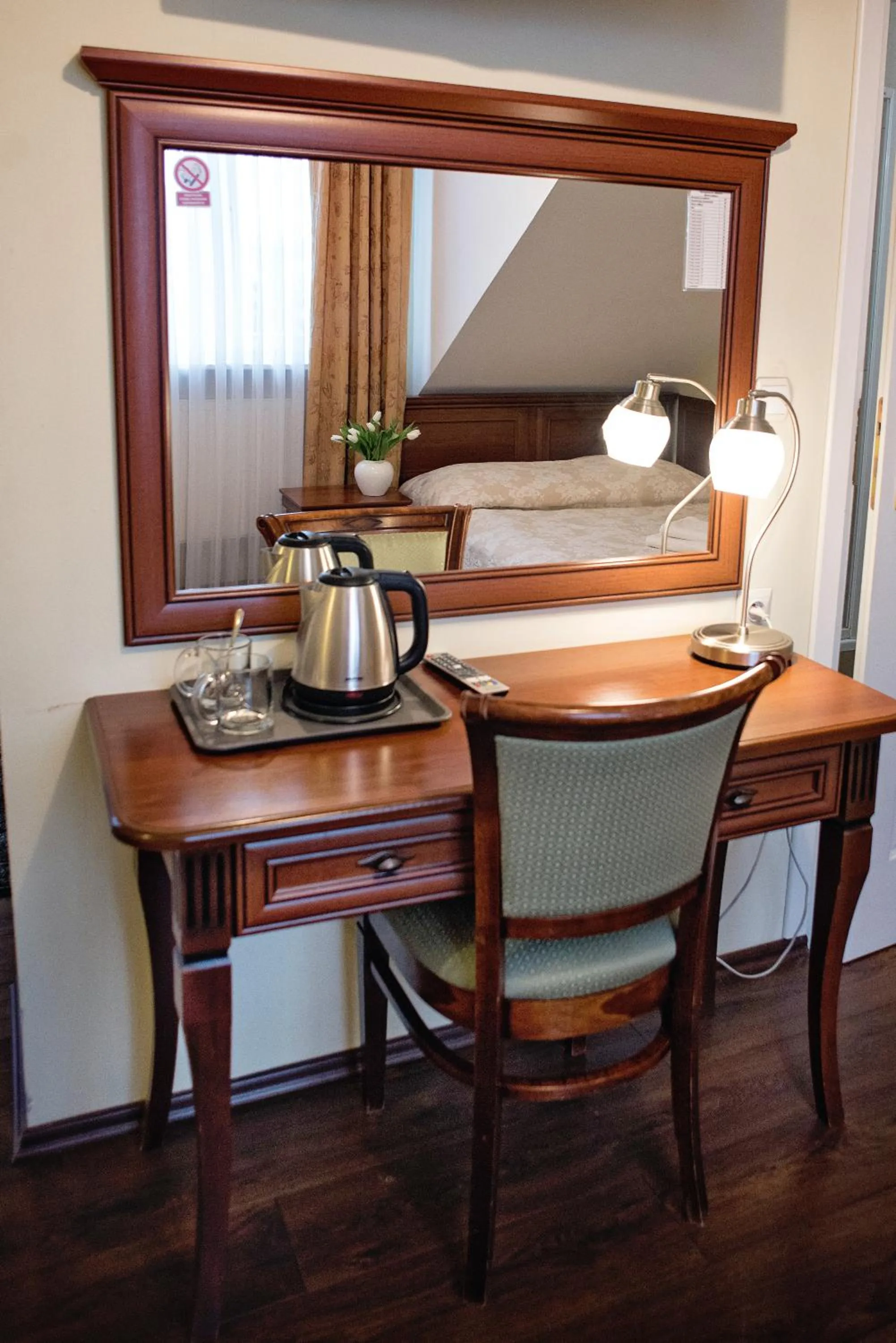 Coffee/tea facilities in Hotel Mateo