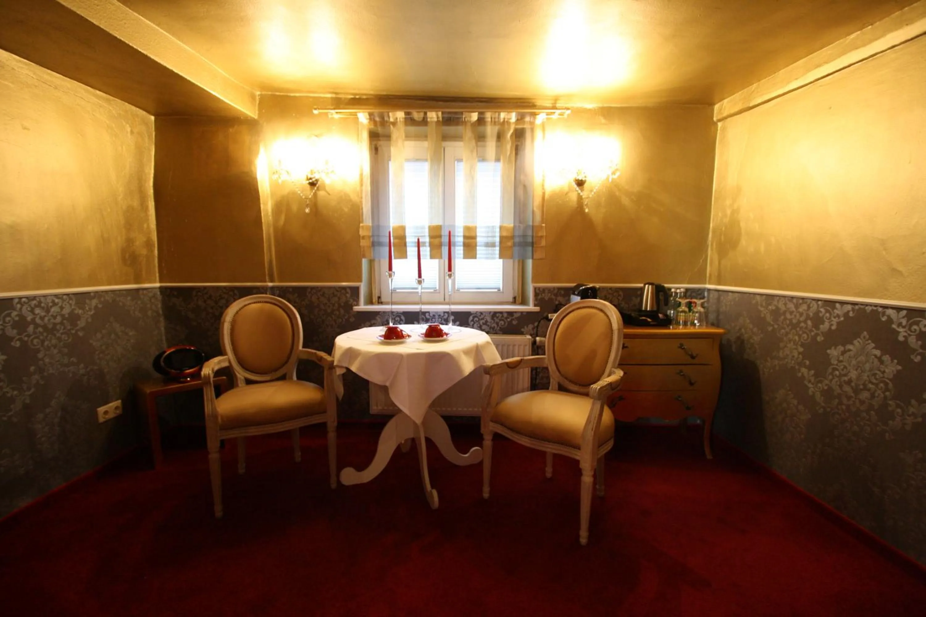 Seating area in Elements Hotel