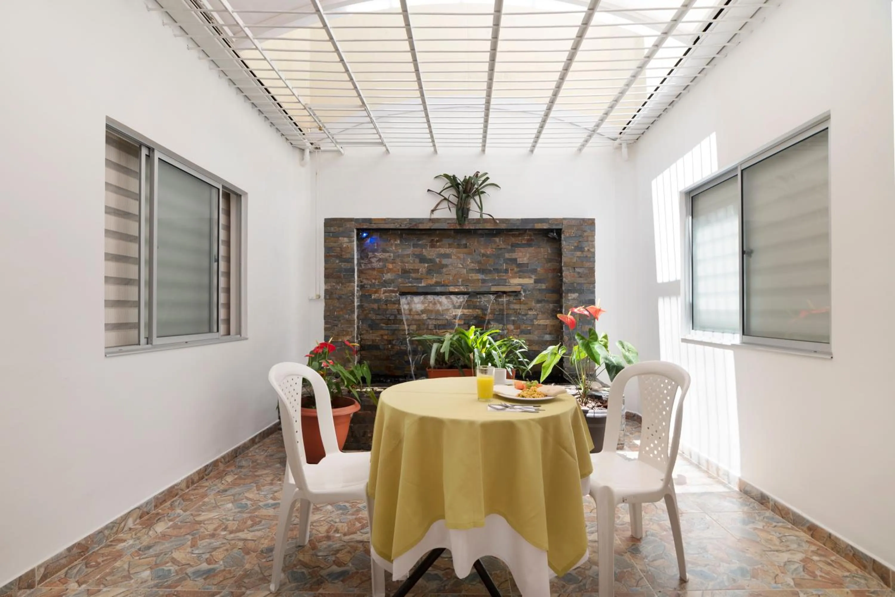 Dining area in Ayenda Casa Megua