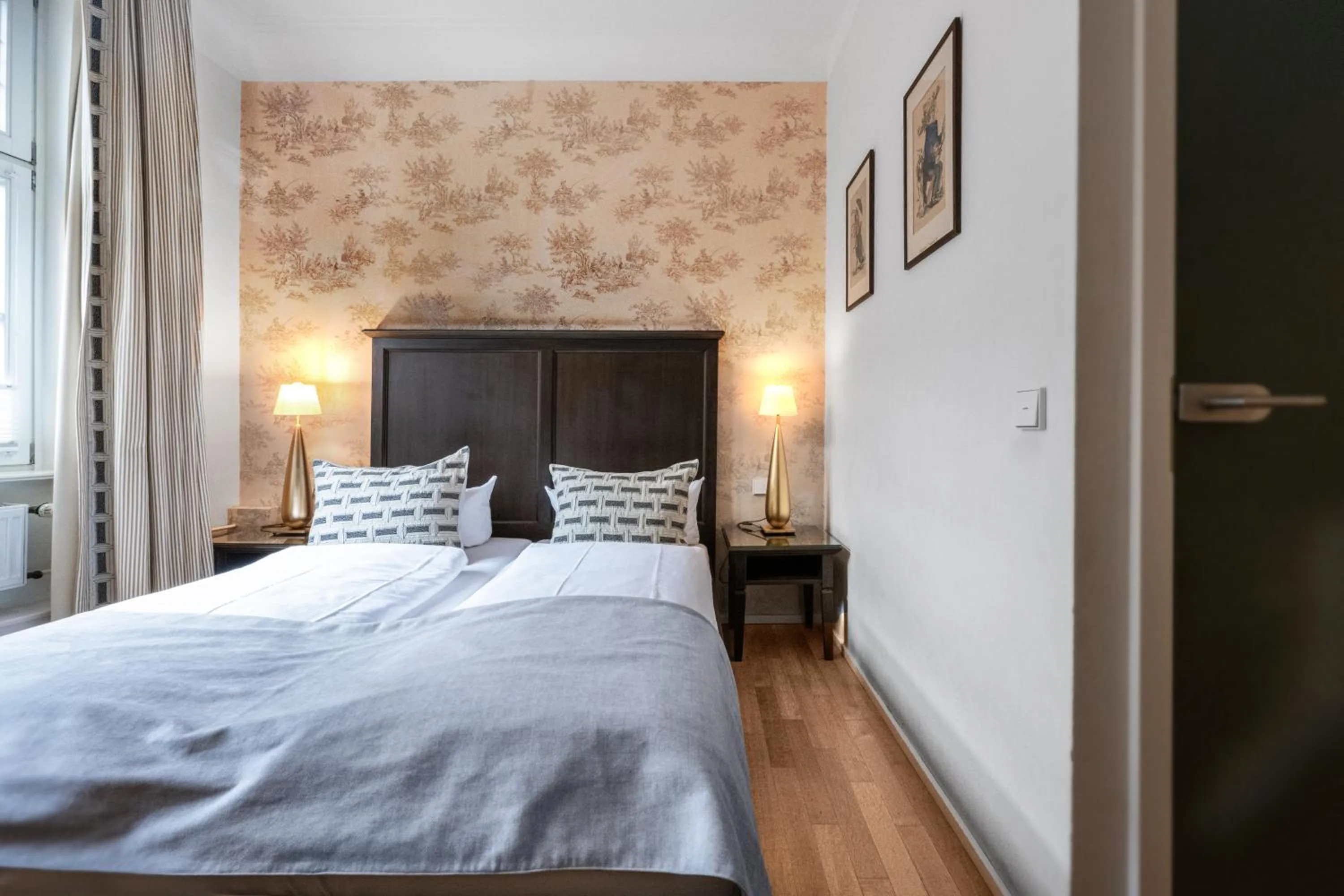 Photo of the whole room, Bed in Romantik Hotel Barbarossa