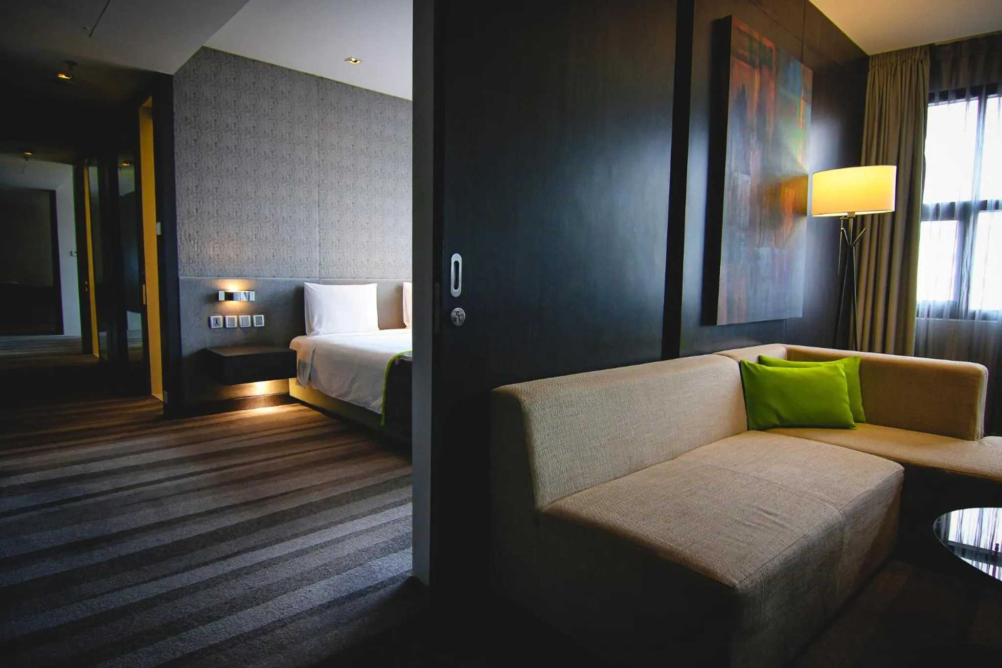 Bed in Holiday Inn Bangkok Sukhumvit by IHG