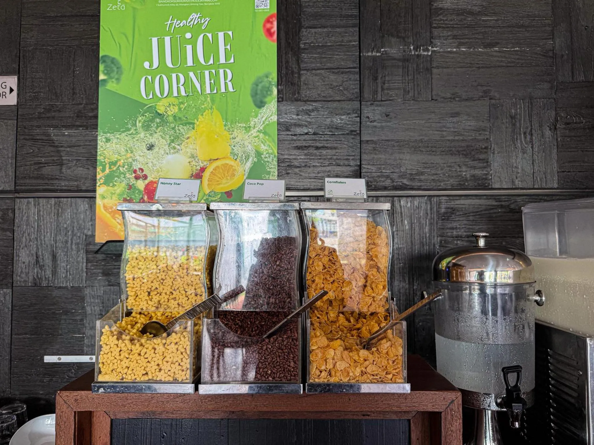 Breakfast in Holiday Inn Bangkok Sukhumvit by IHG