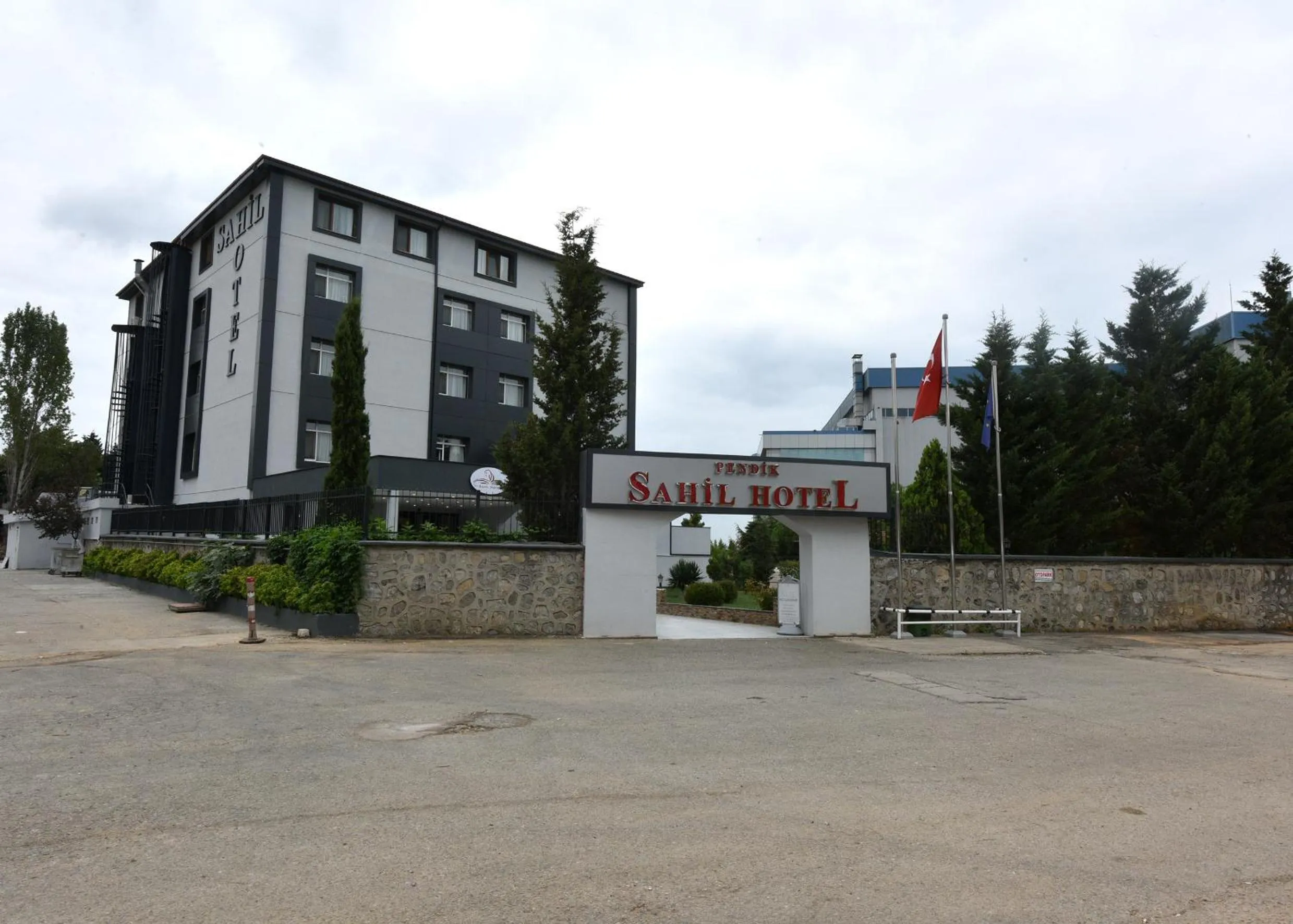 Property building in Sahil Hotel Pendik