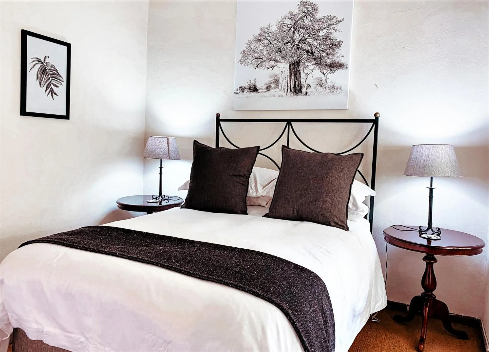 Bed in Brooks Cottage