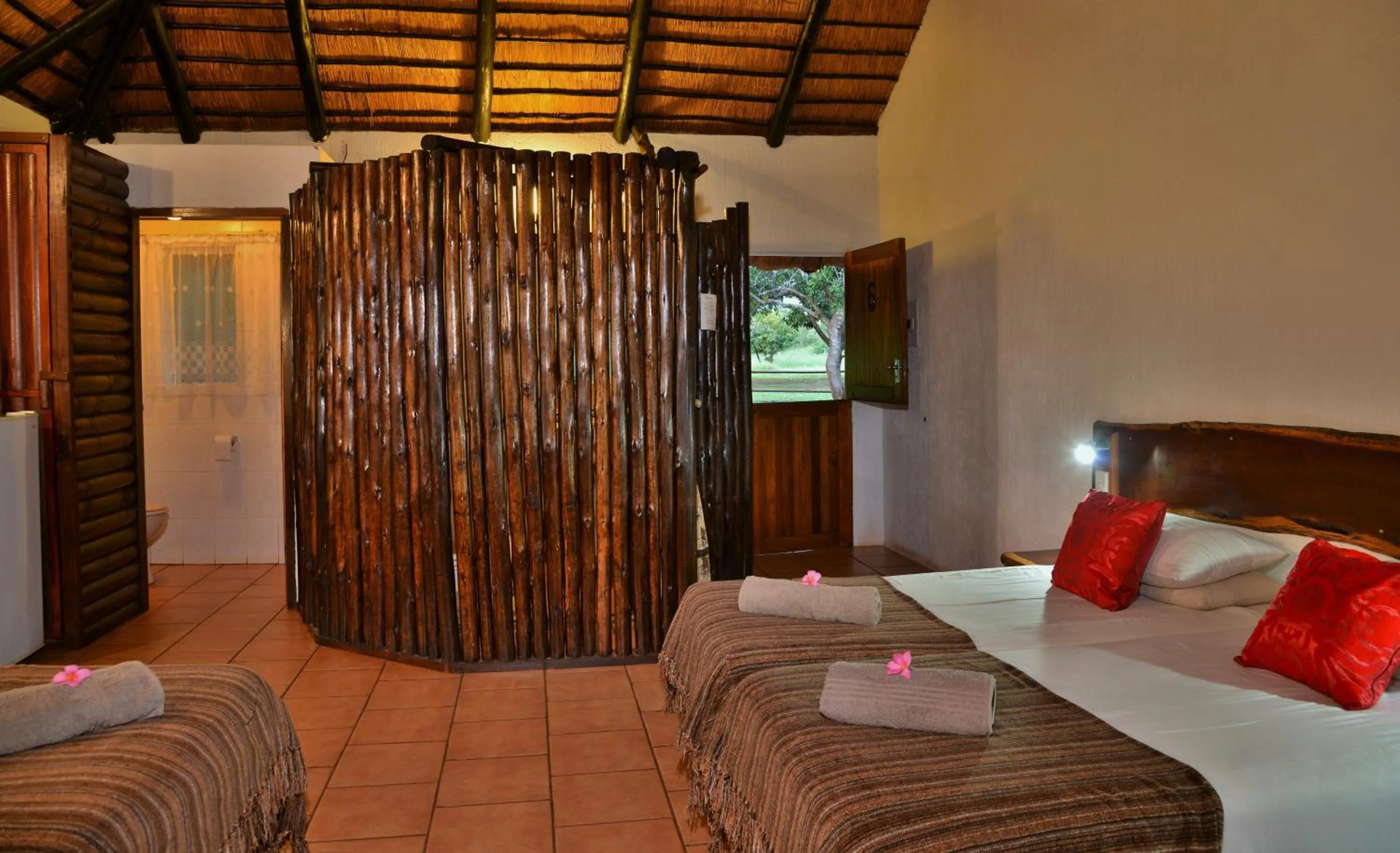 Bedroom, Bed in Elephant Walk Retreat