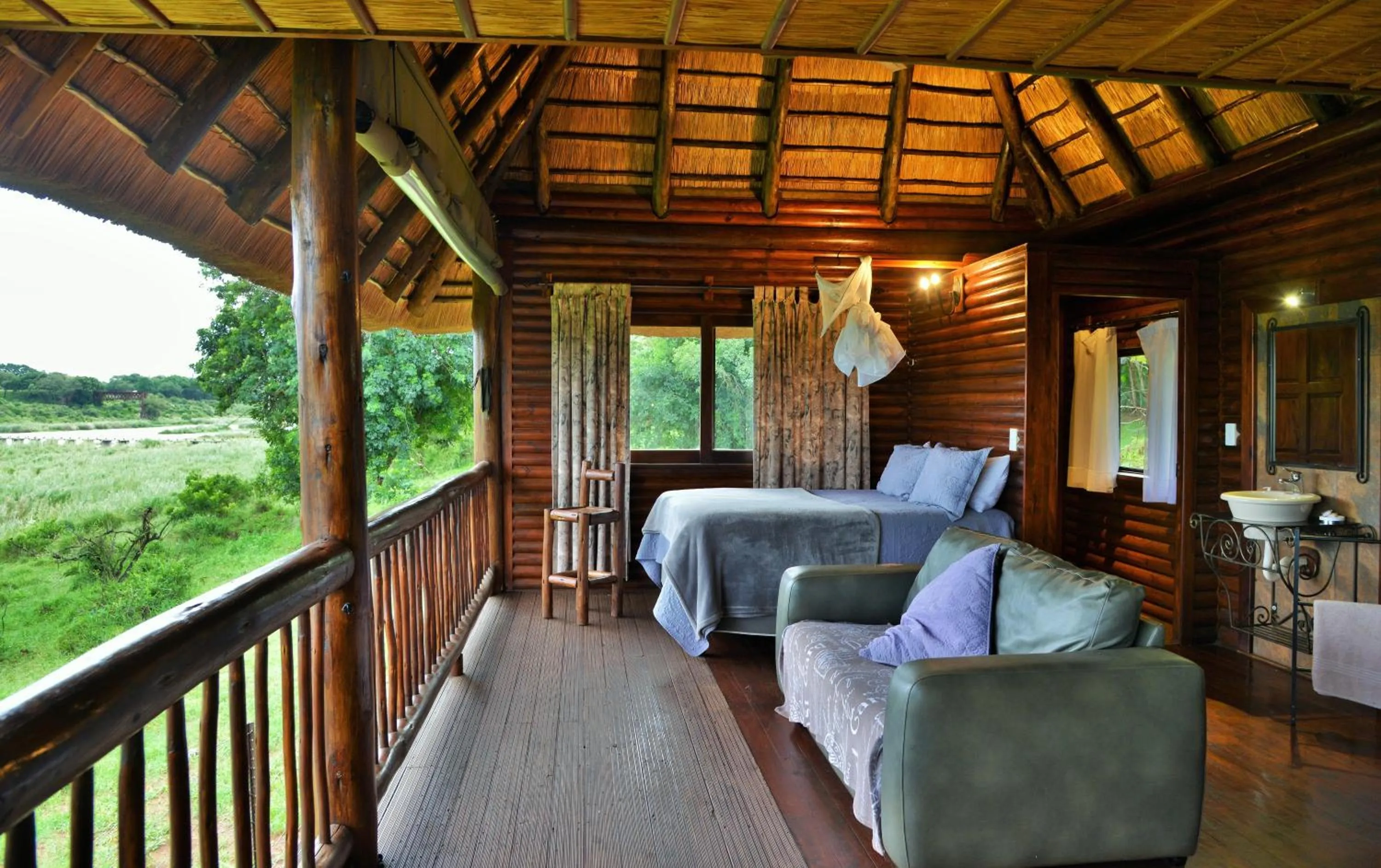 Balcony/Terrace, Bed in Elephant Walk Retreat