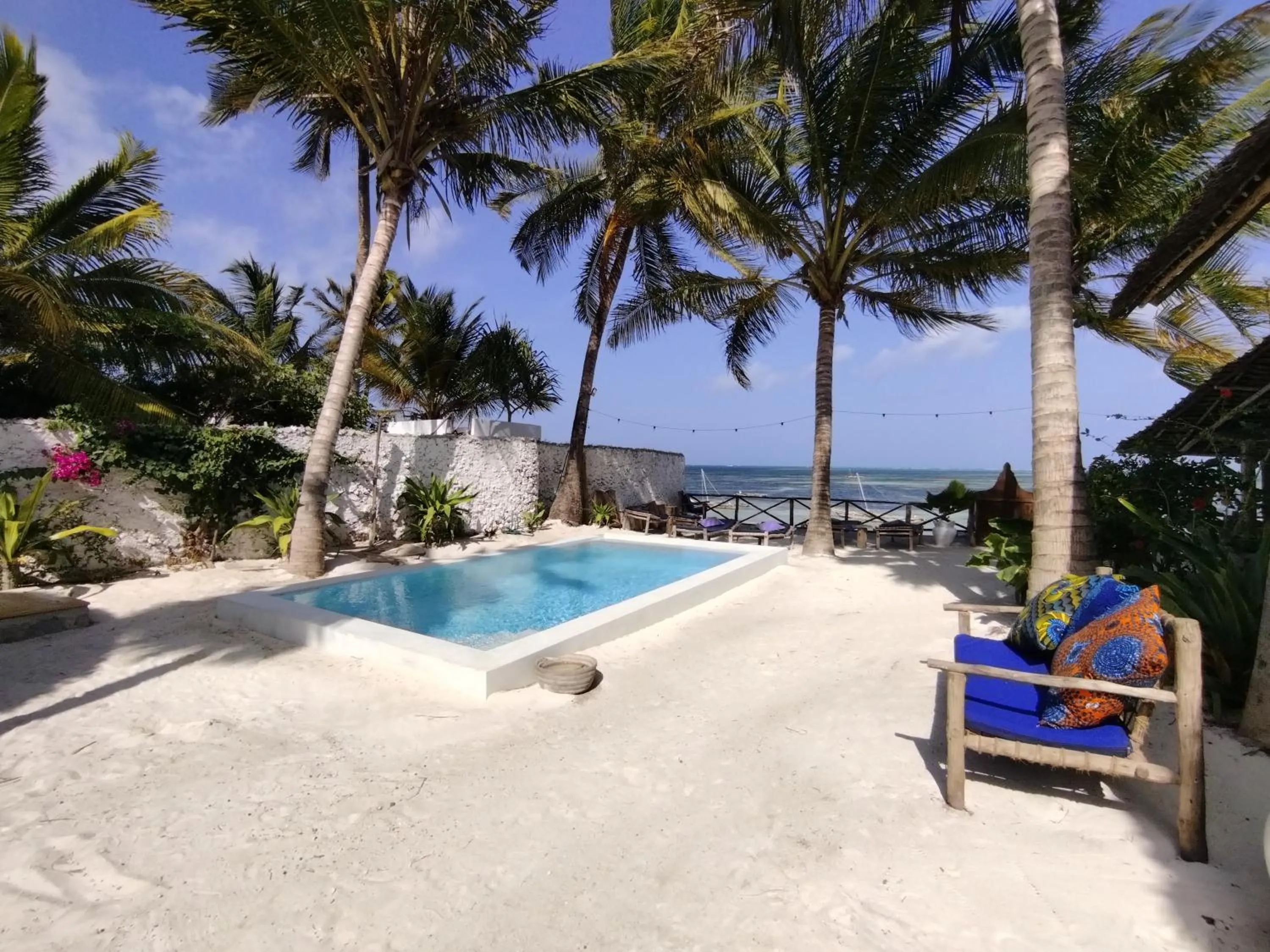 Pool view in Joya Boutique Hotel