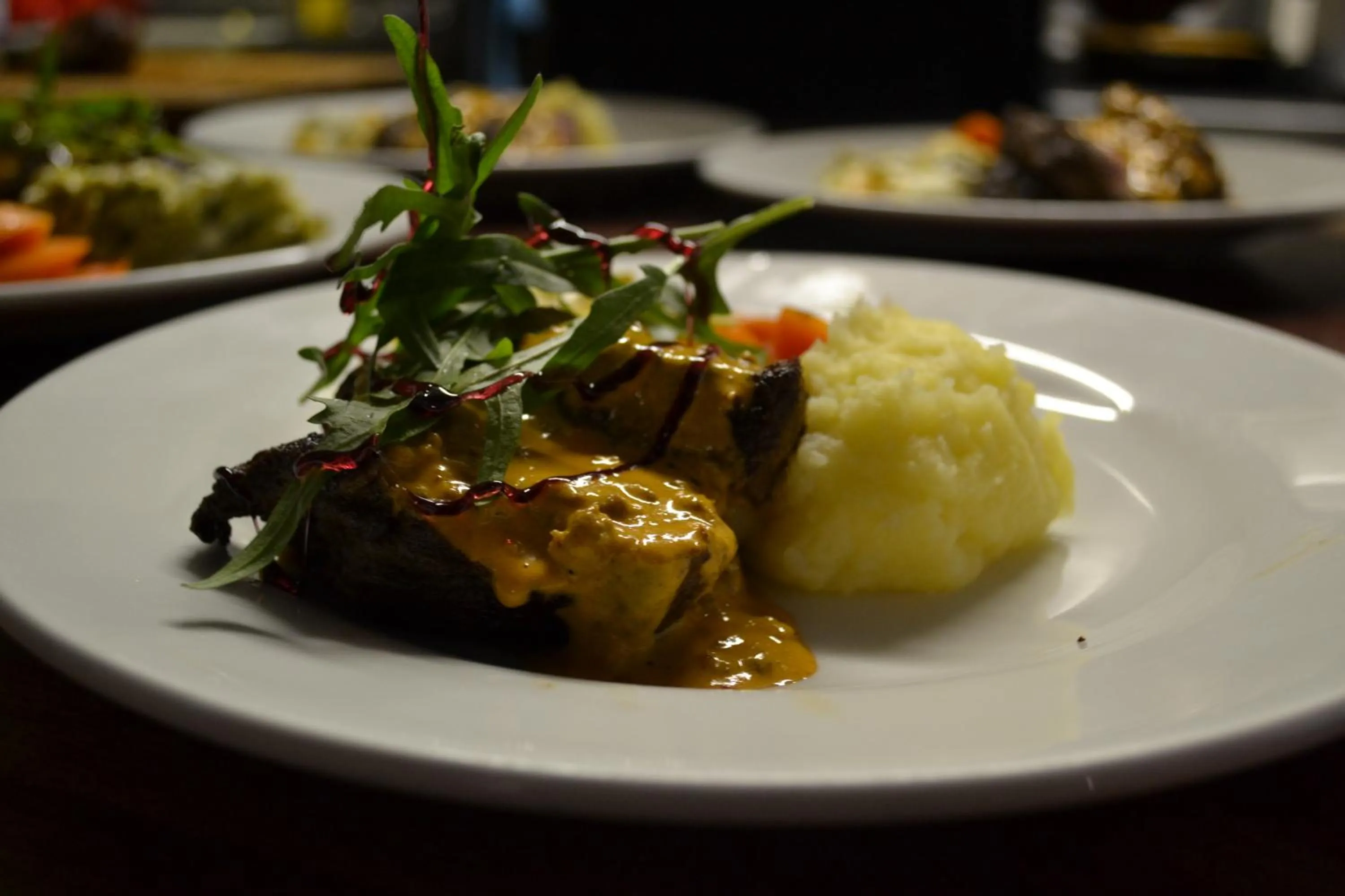 Food and drinks in Chrislin African Lodge