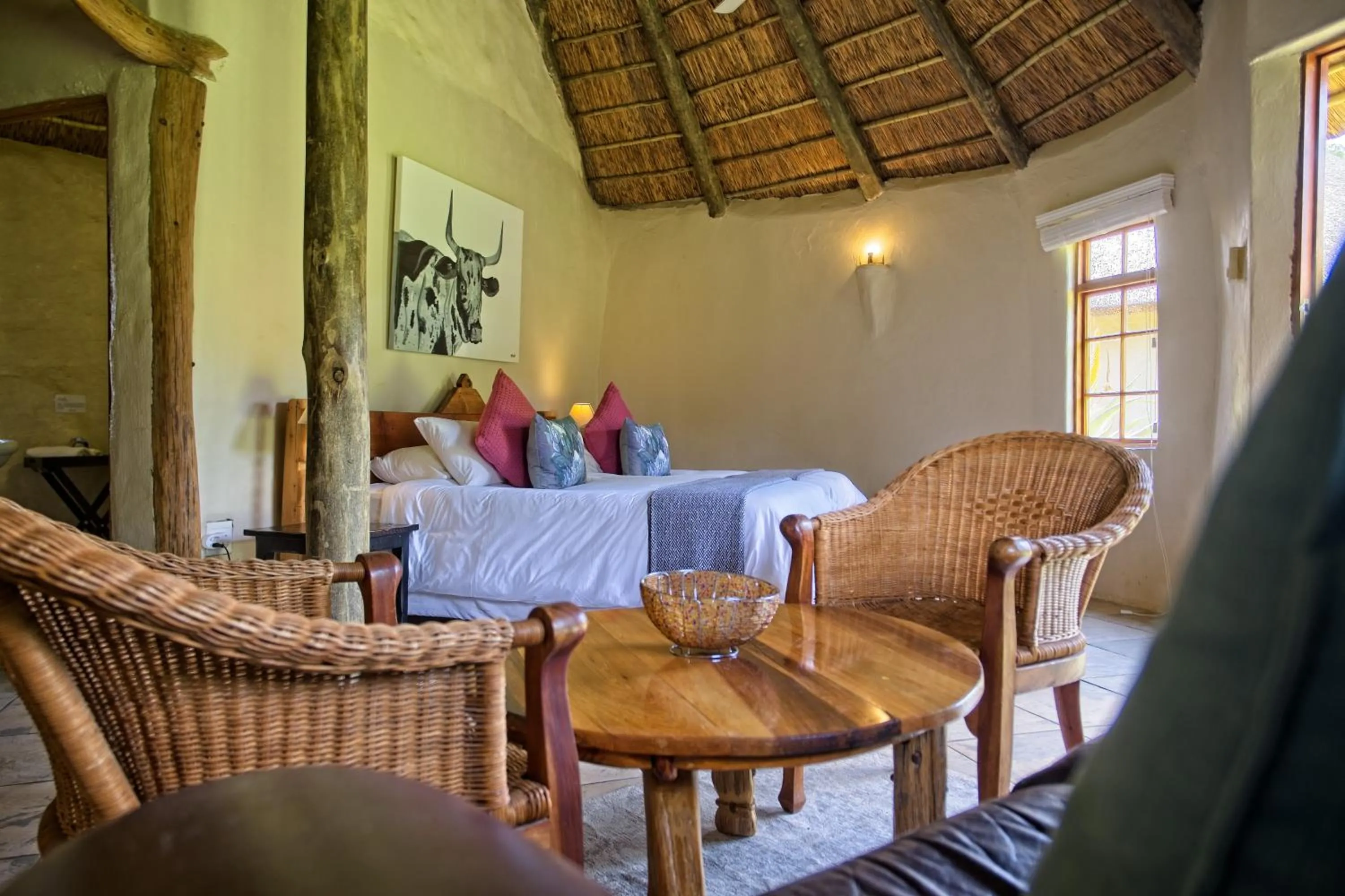 Living room in Chrislin African Lodge