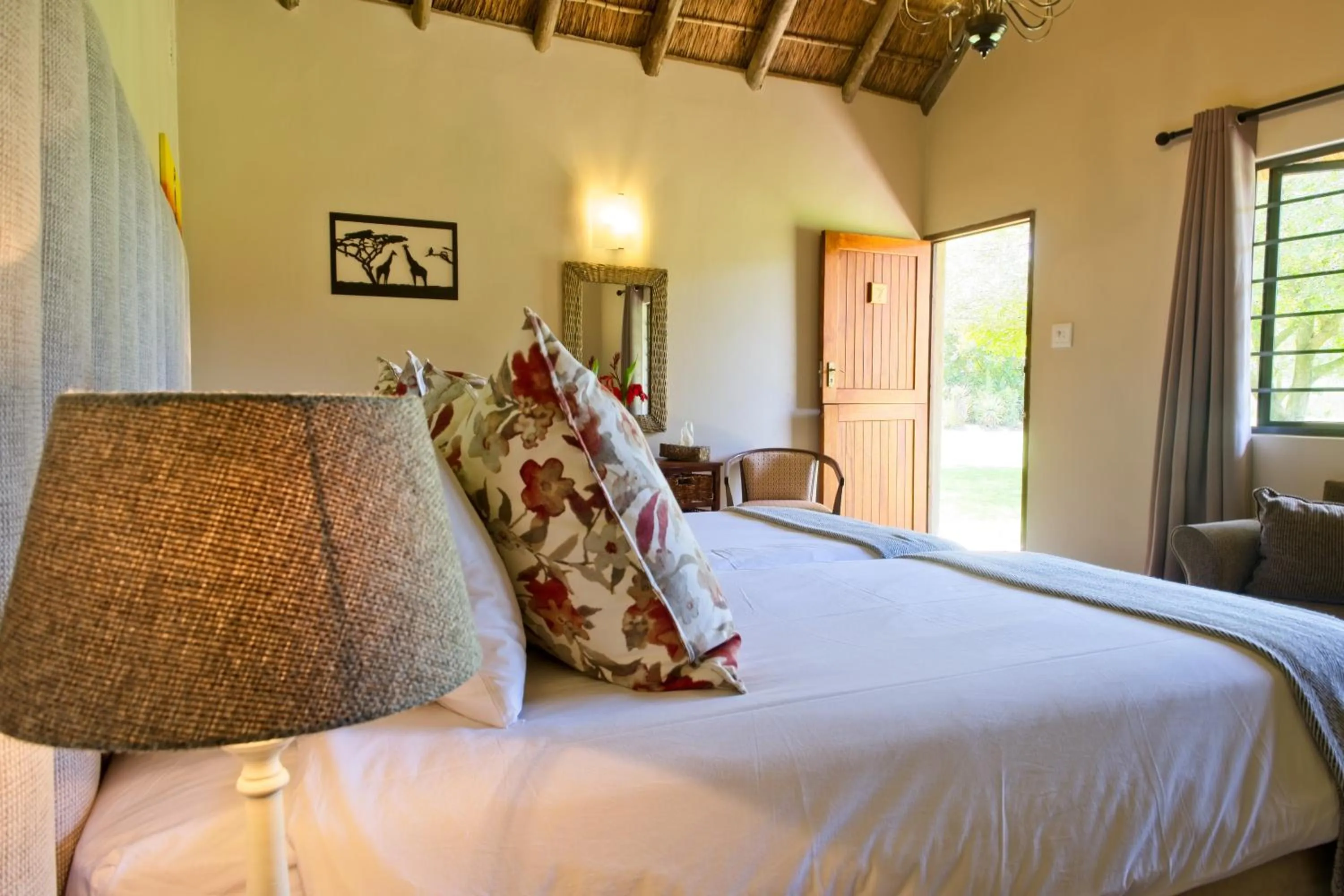 Bed in Chrislin African Lodge