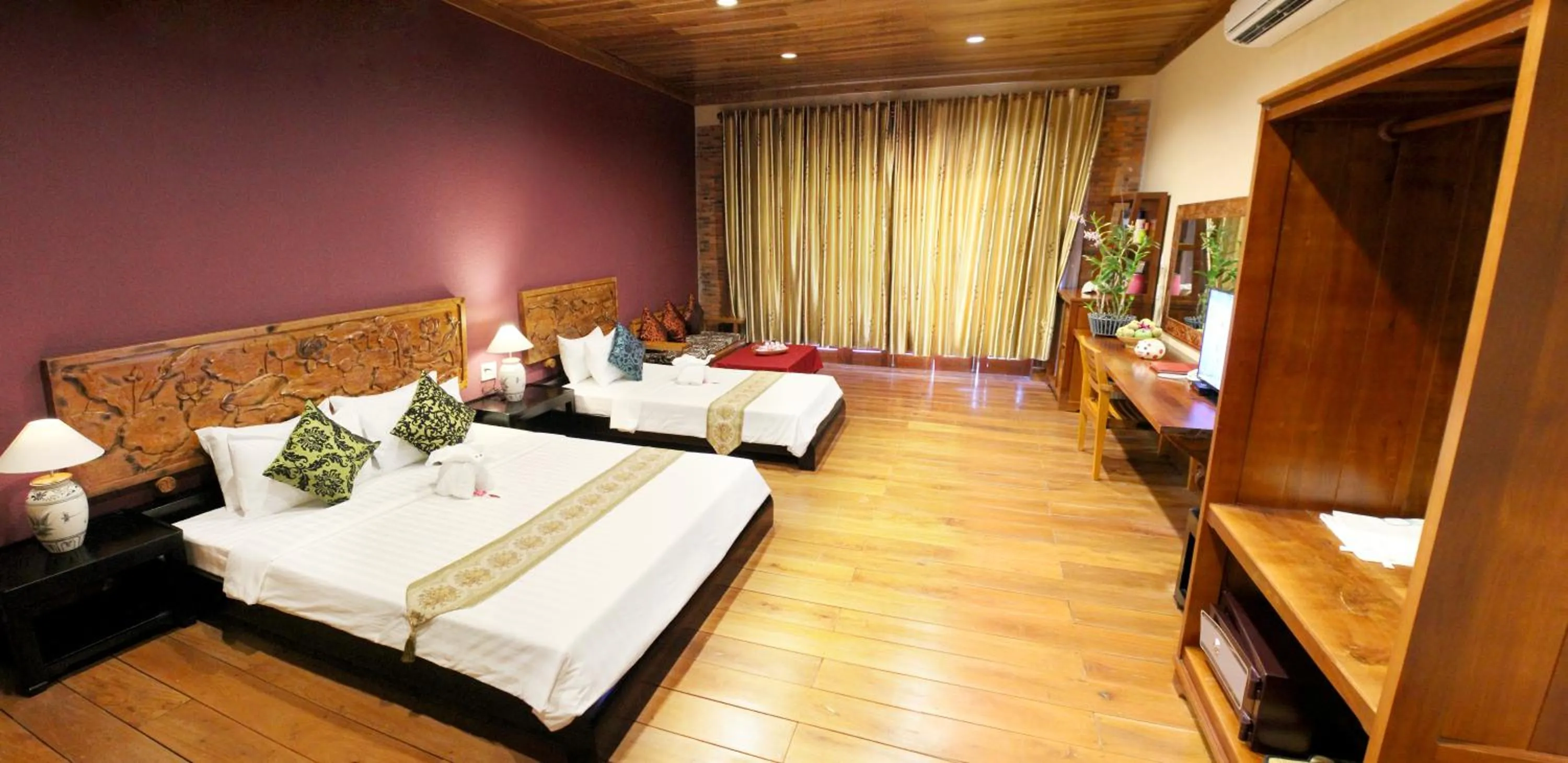 Bedroom, Bed in Blue Shell Resort