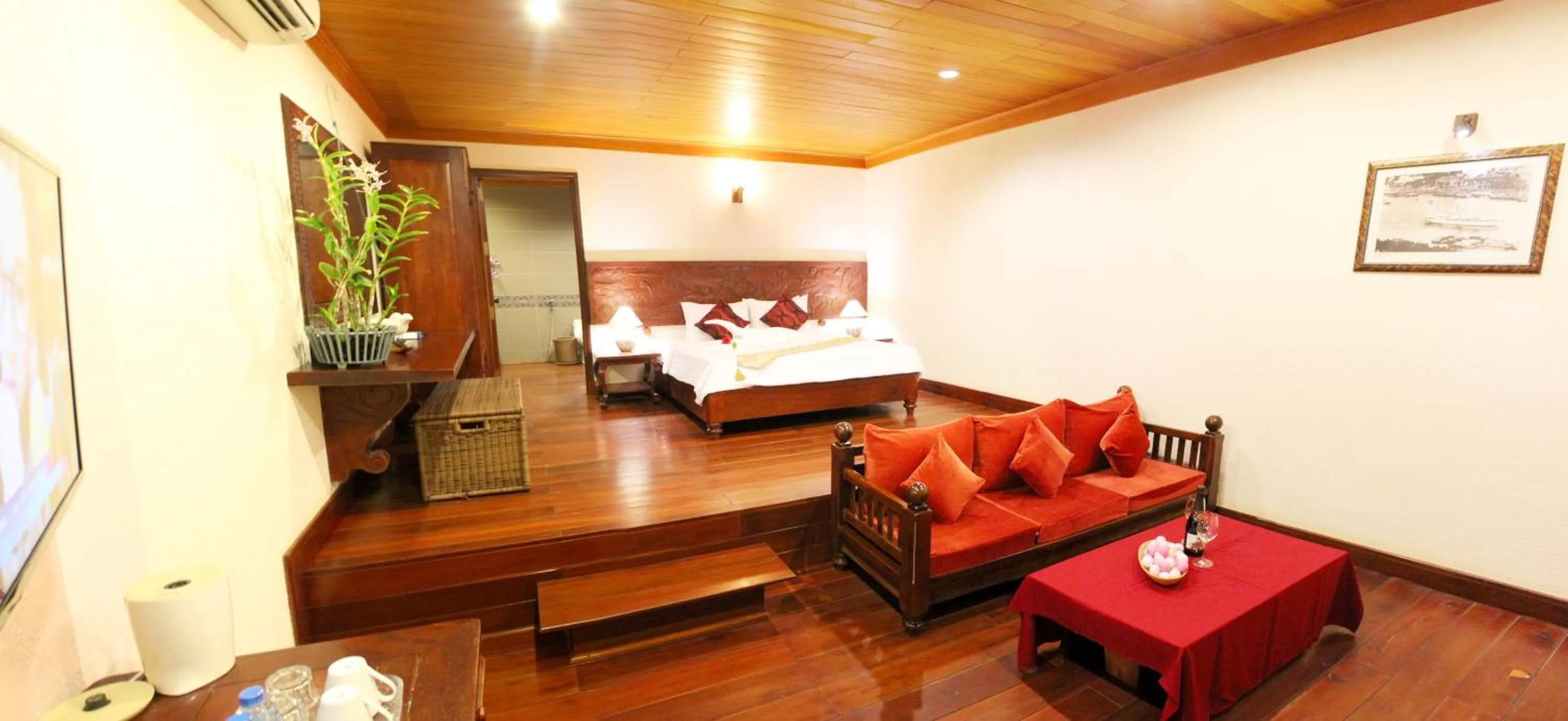 Bedroom, Bed in Blue Shell Resort