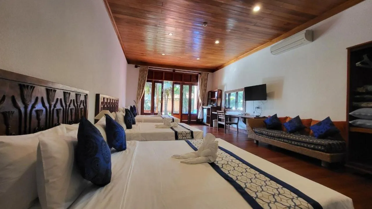 Bed in Blue Shell Resort