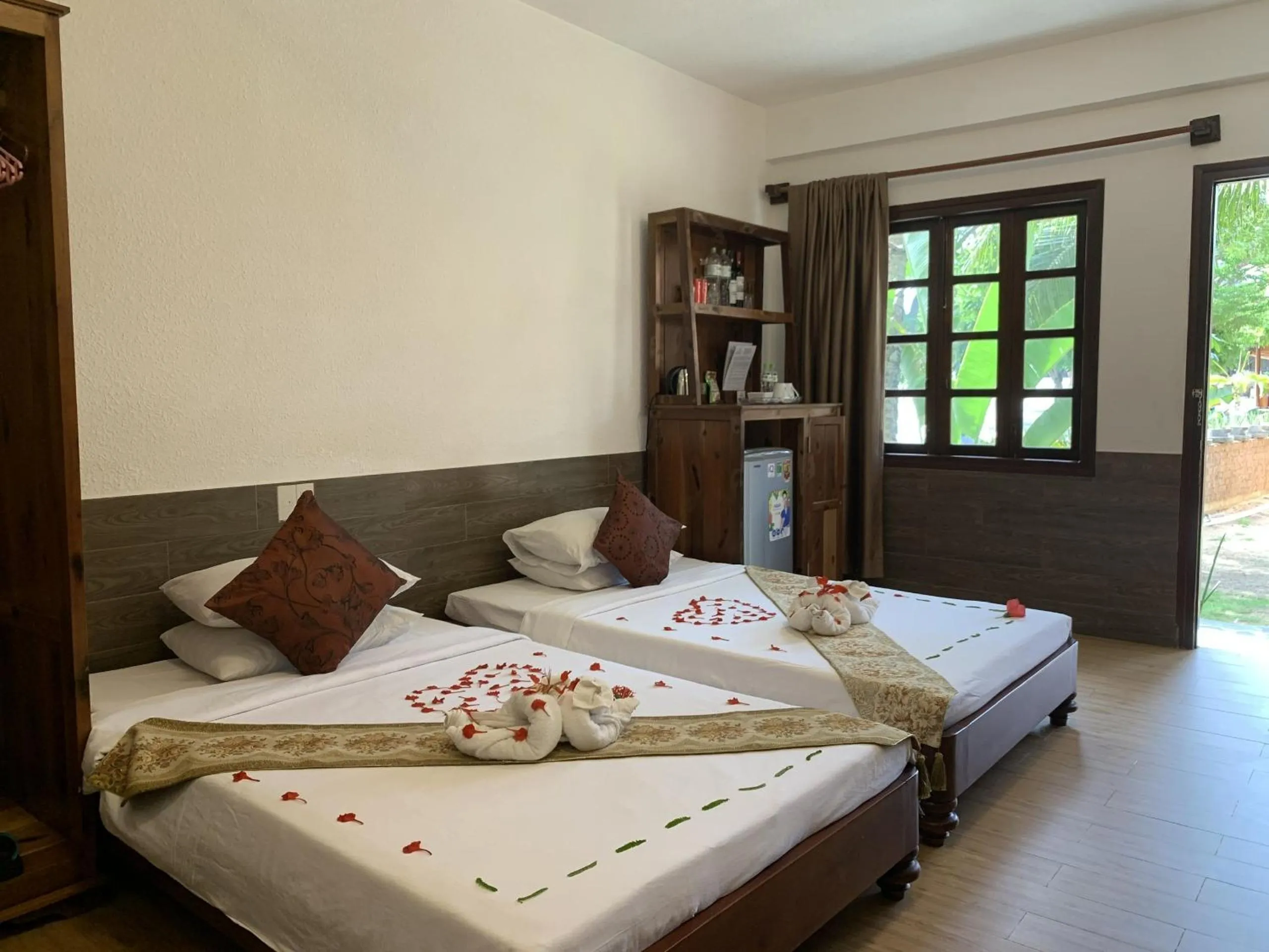 Bedroom, Bed in Blue Shell Resort