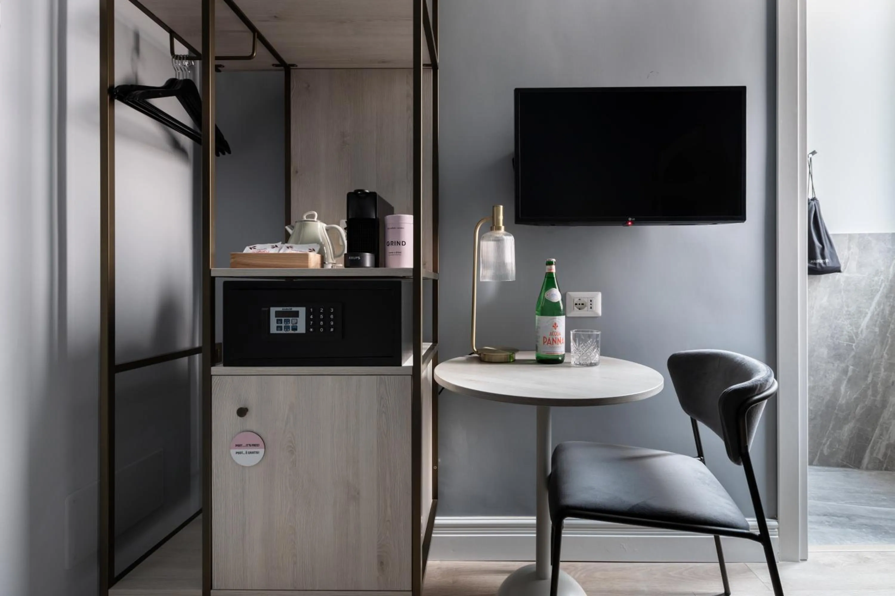 TV and multimedia in Numa Rome Linea