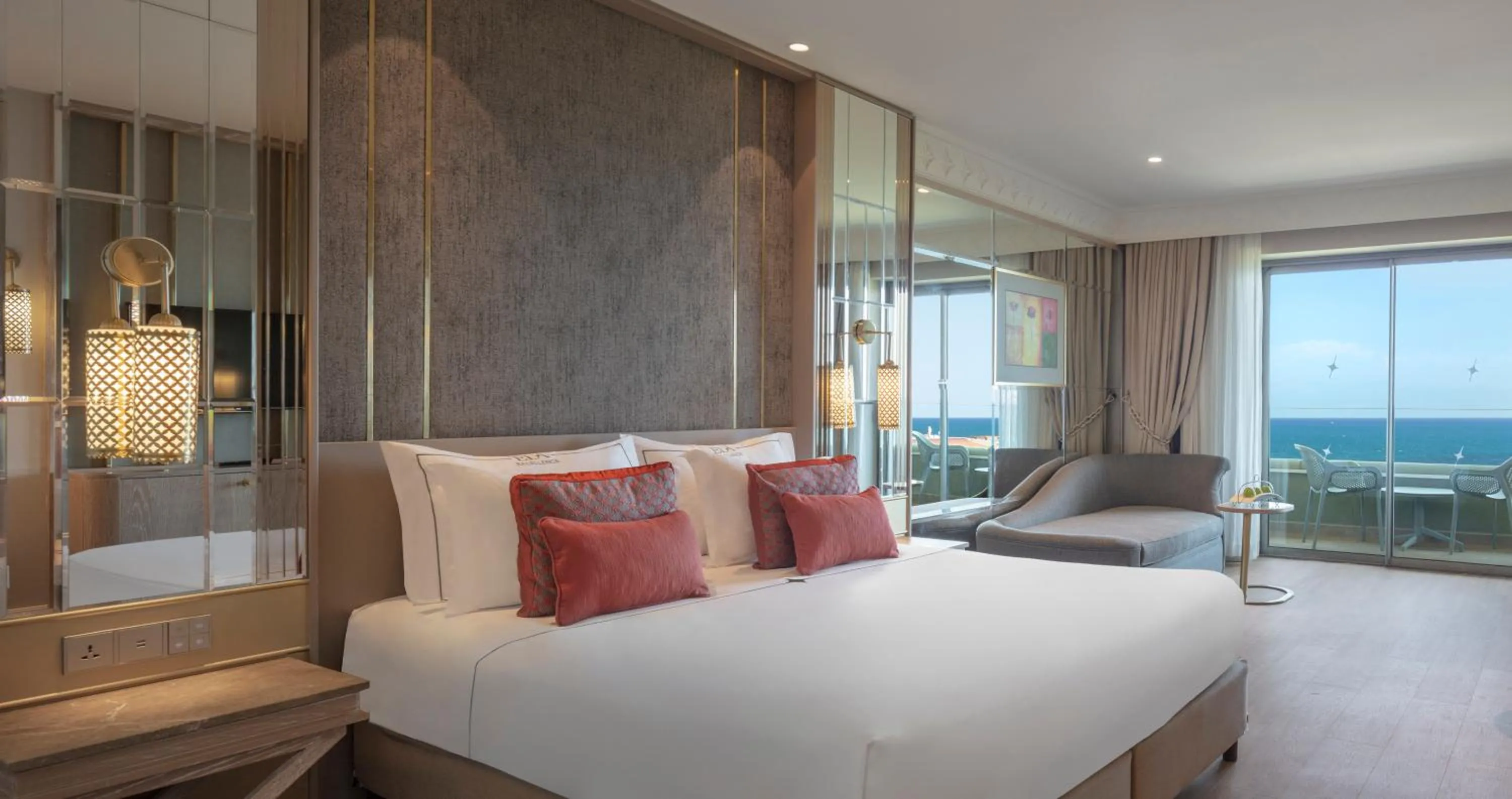 Bed in Ela Excellence Resort Belek