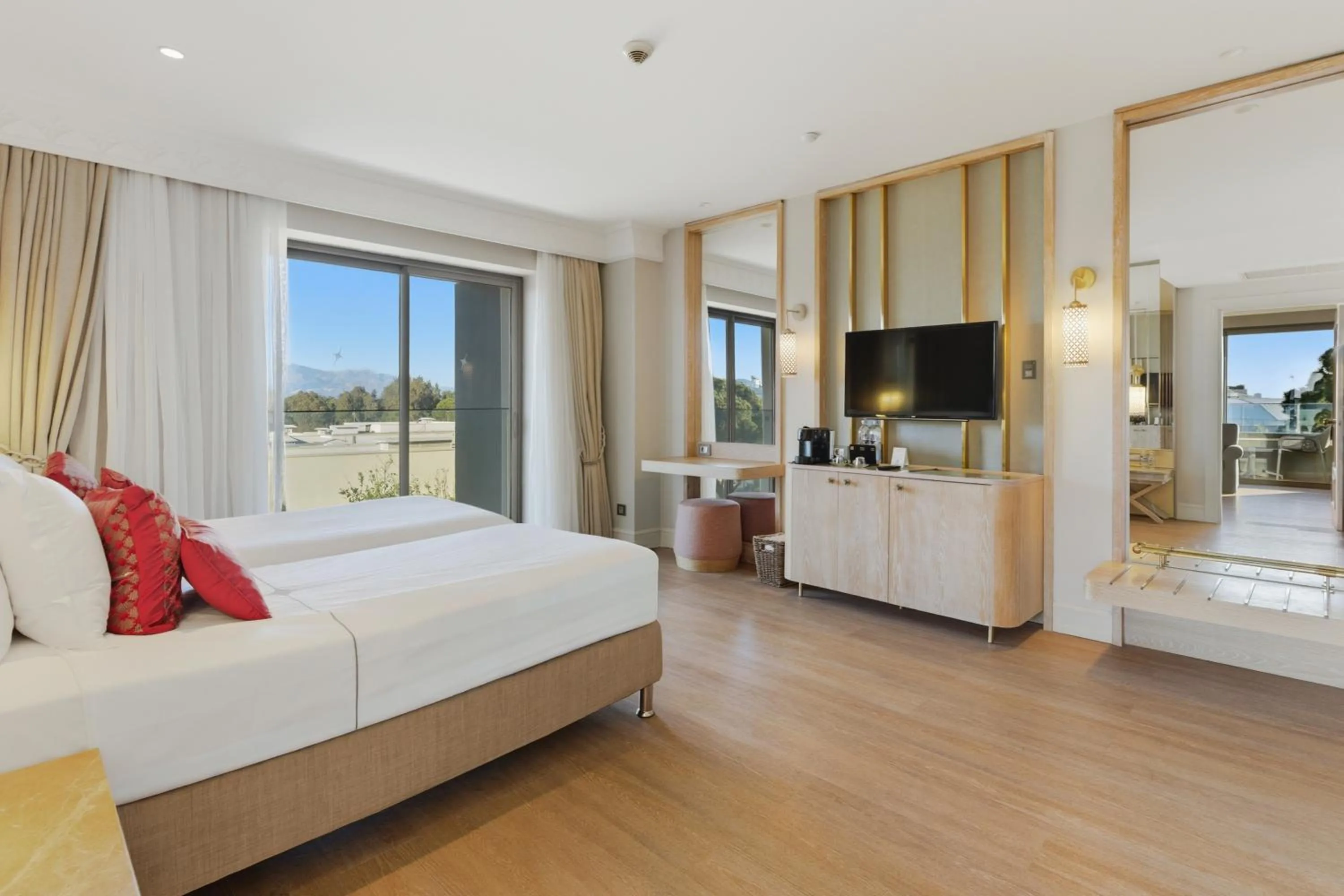 Bedroom, Bed in Ela Excellence Resort Belek