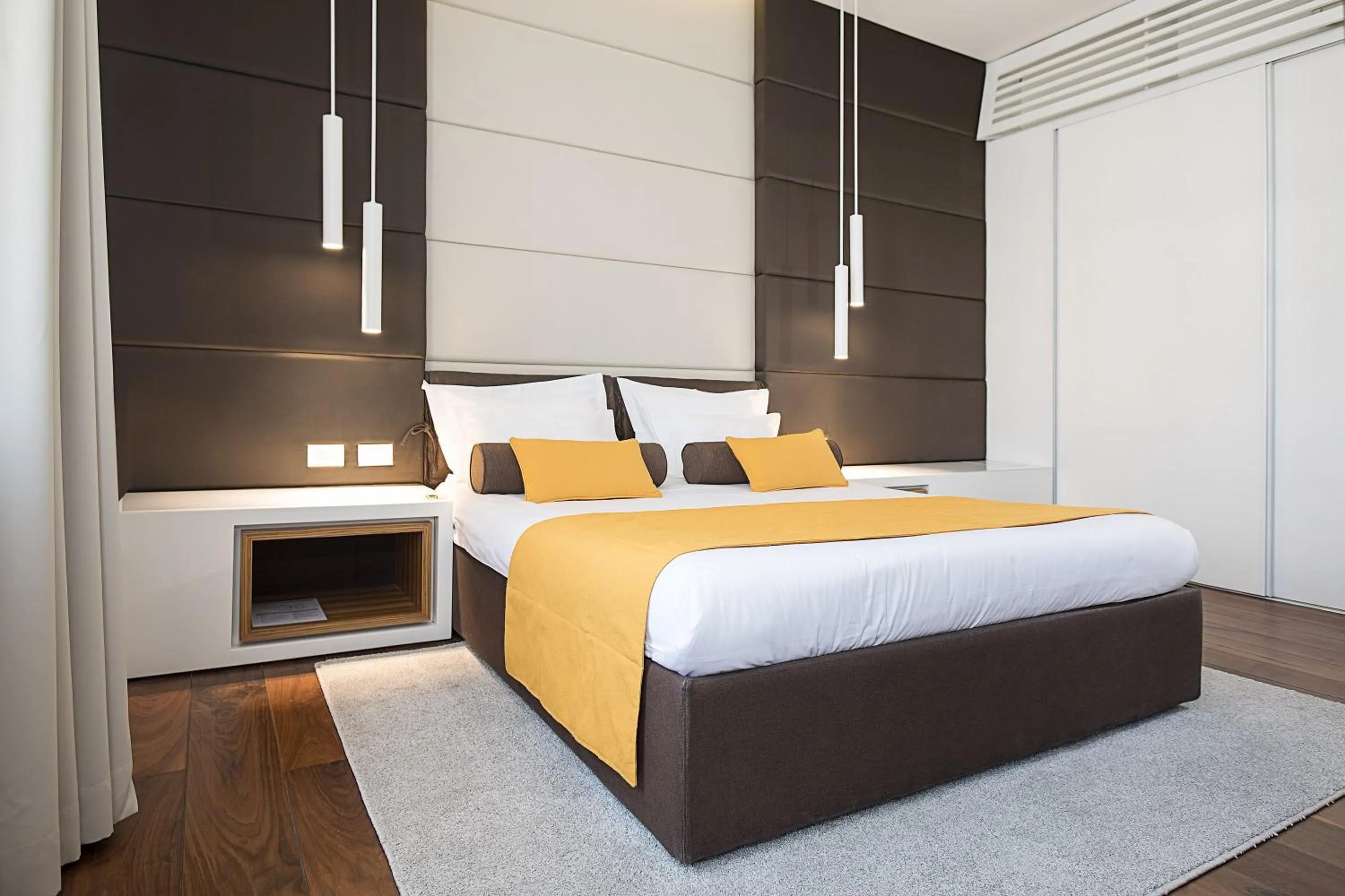 Bed in Dominic Smart & Luxury Suites - Terazije